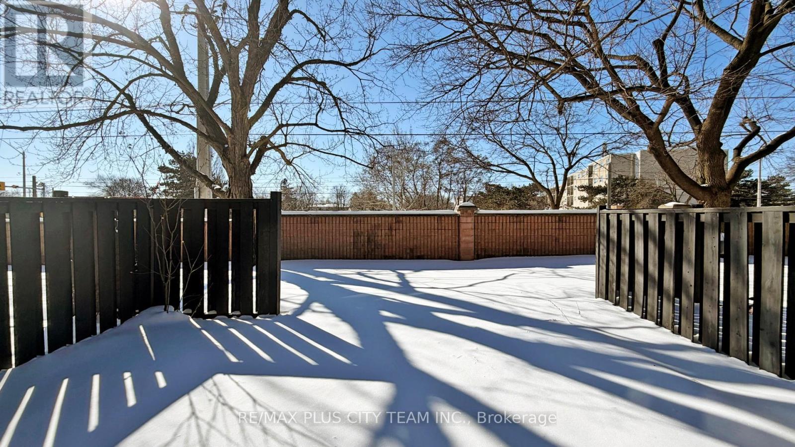 50 Darras Court, Brampton, Ontario  L6T 1W7 - Photo 49 - W12863772