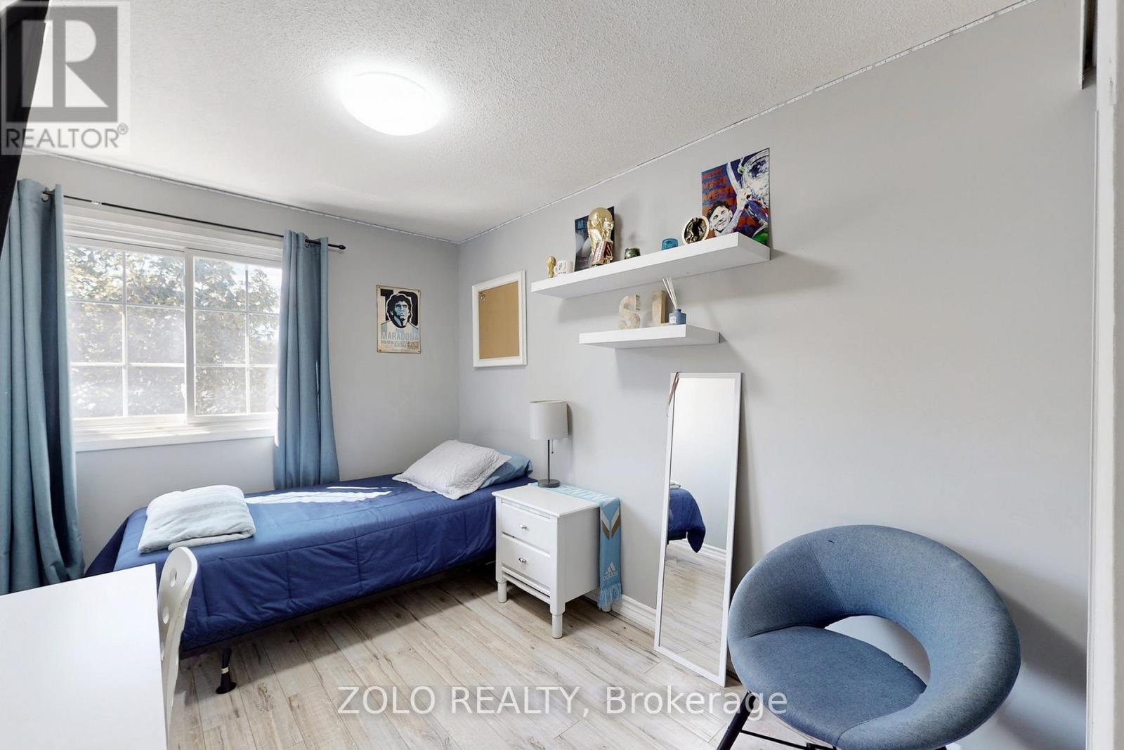 30 Greenbush Court, Brampton, Ontario  L6S 2K2 - Photo 16 - W12863788