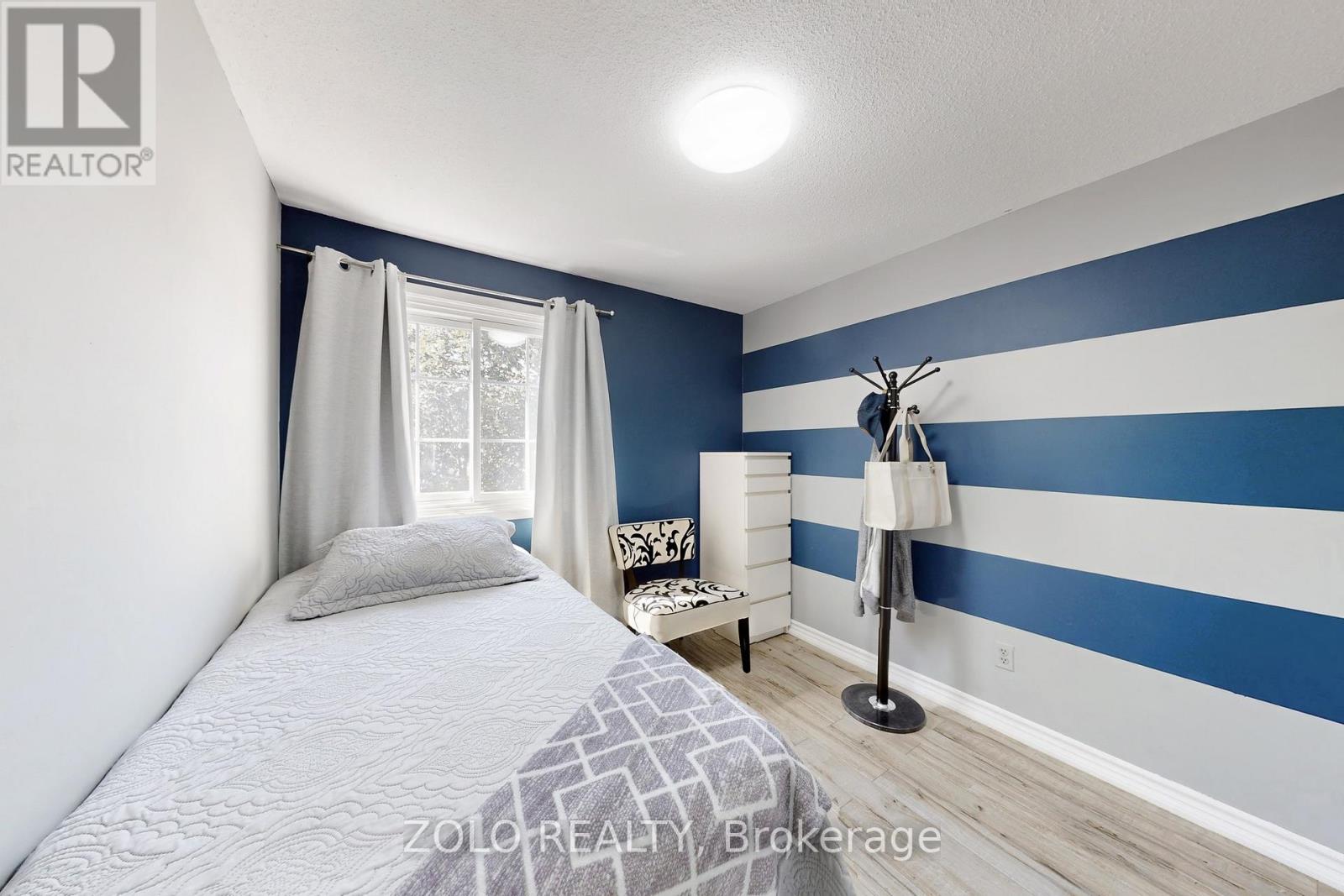 30 Greenbush Court, Brampton, Ontario  L6S 2K2 - Photo 18 - W12863788