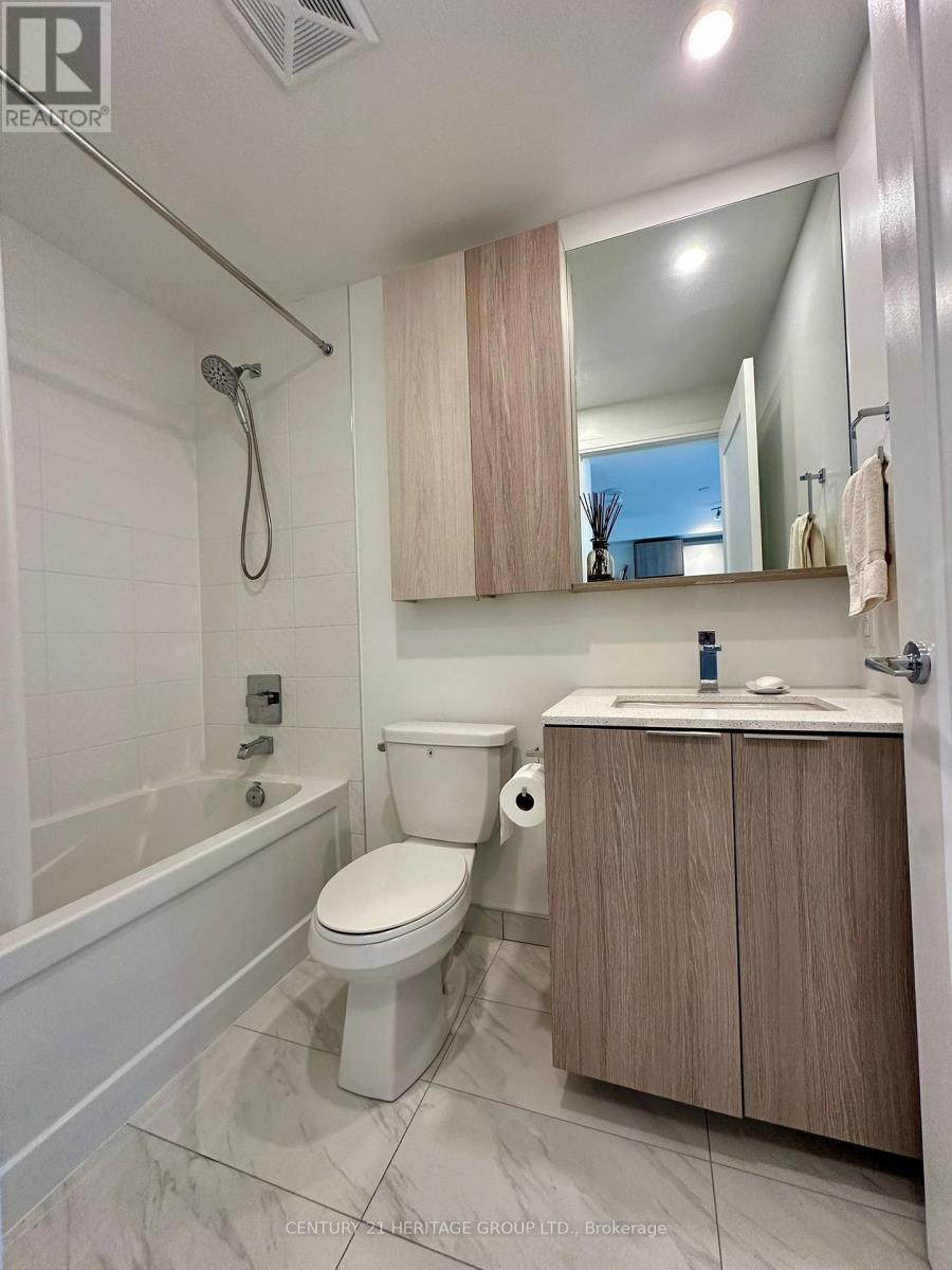 402 - 65 Annie Craig Drive, Toronto, Ontario  M8V 0G3 - Photo 10 - W12863832