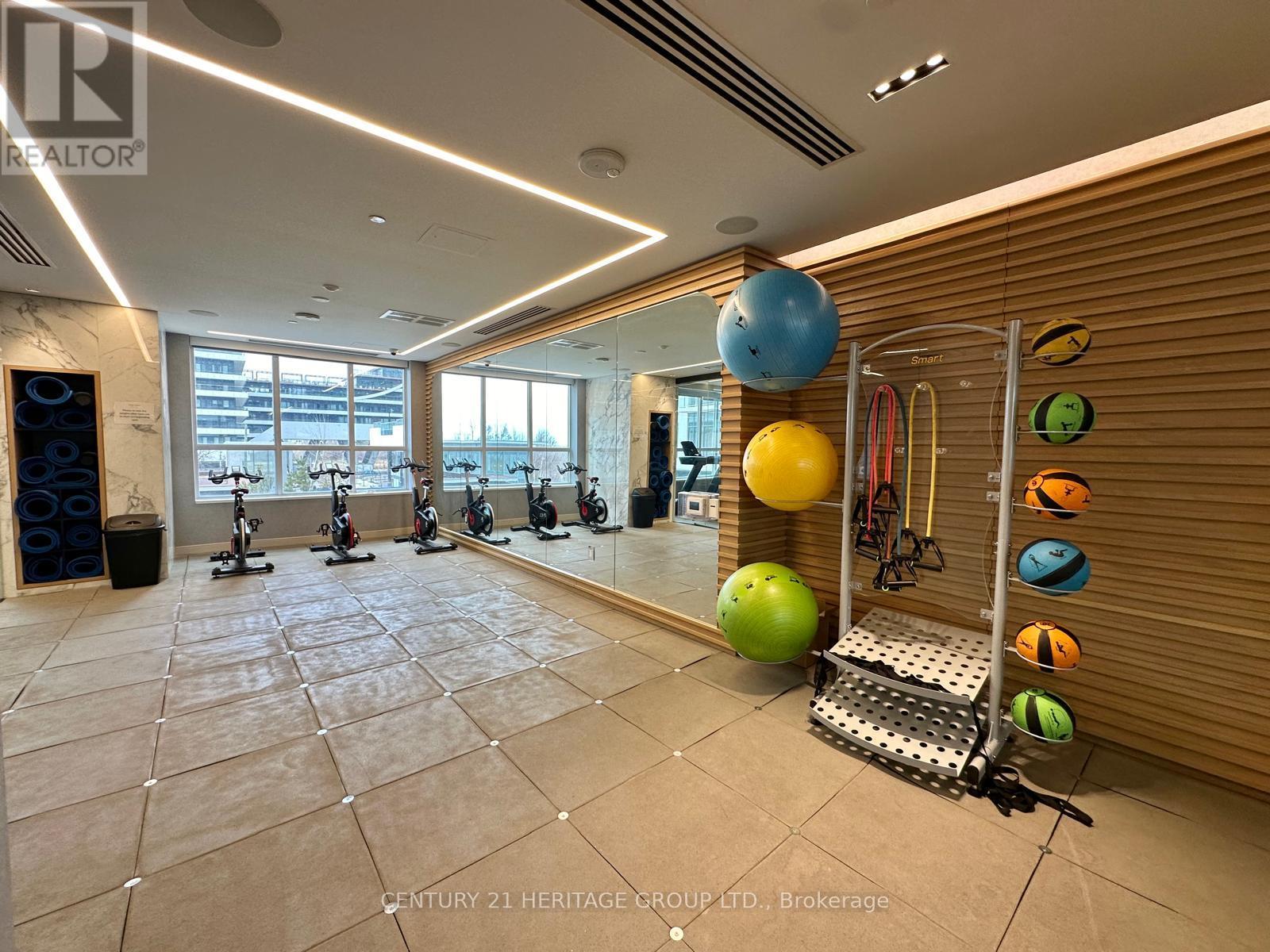 402 - 65 Annie Craig Drive, Toronto, Ontario  M8V 0G3 - Photo 14 - W12863832