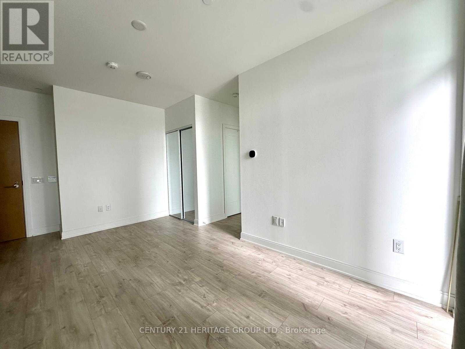 402 - 65 Annie Craig Drive, Toronto, Ontario  M8V 0G3 - Photo 8 - W12863832