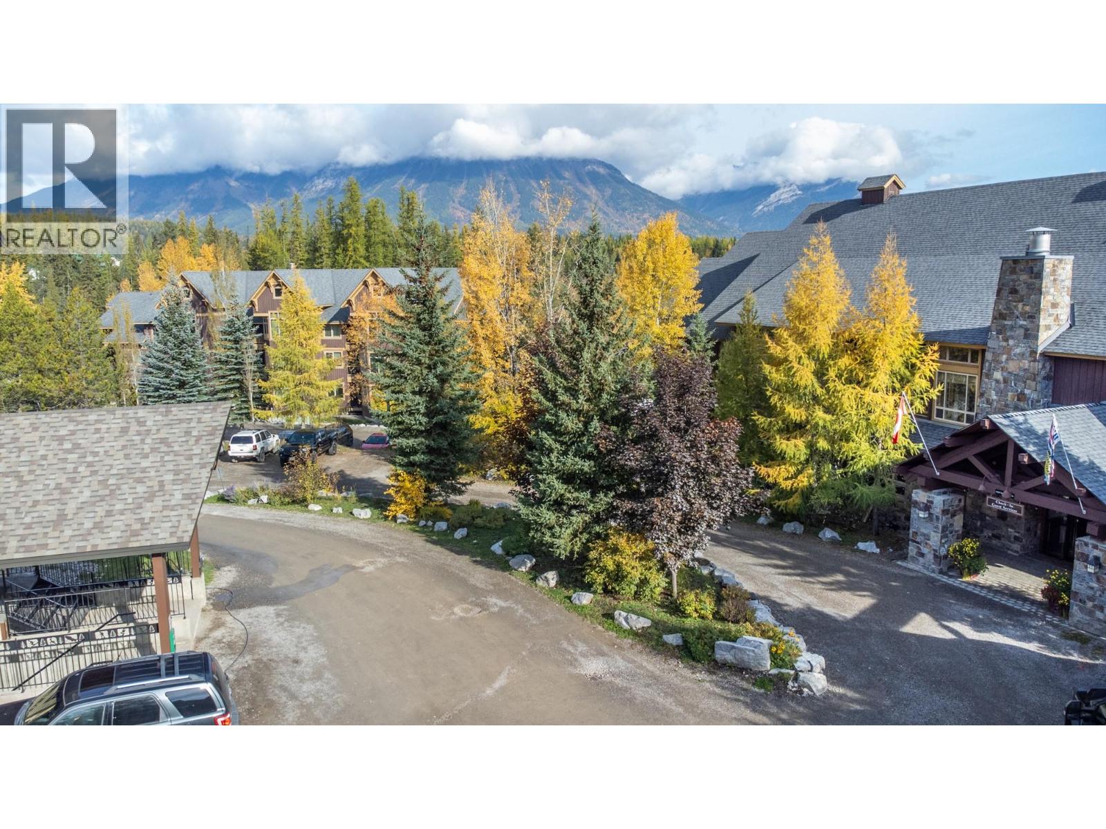 4559 TIMBERLINE Crescent Unit# 442, Fernie, British Columbia