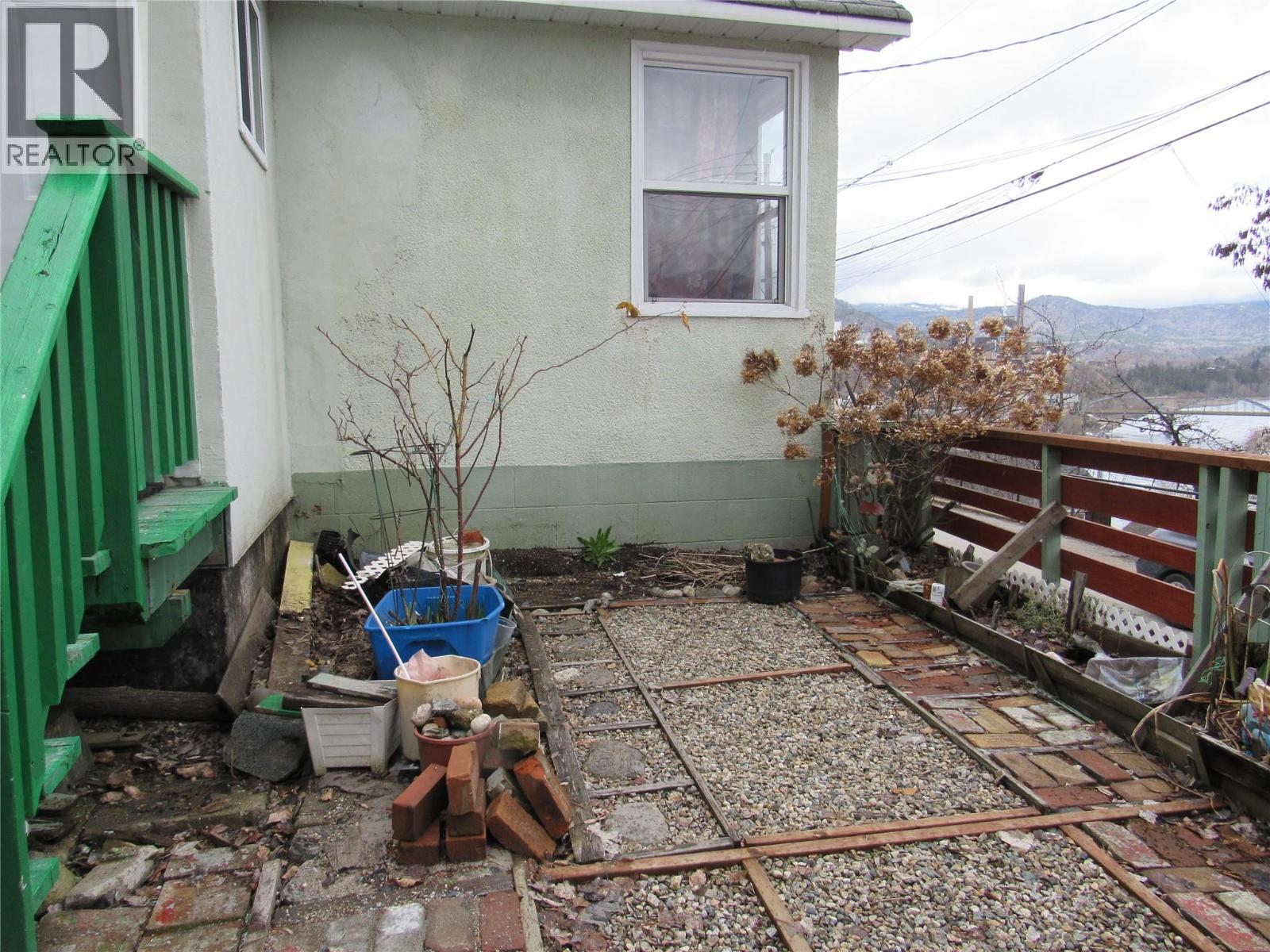 2000 Topping Street, Trail, British Columbia  V1R 4G5 - Photo 21 - 10376650