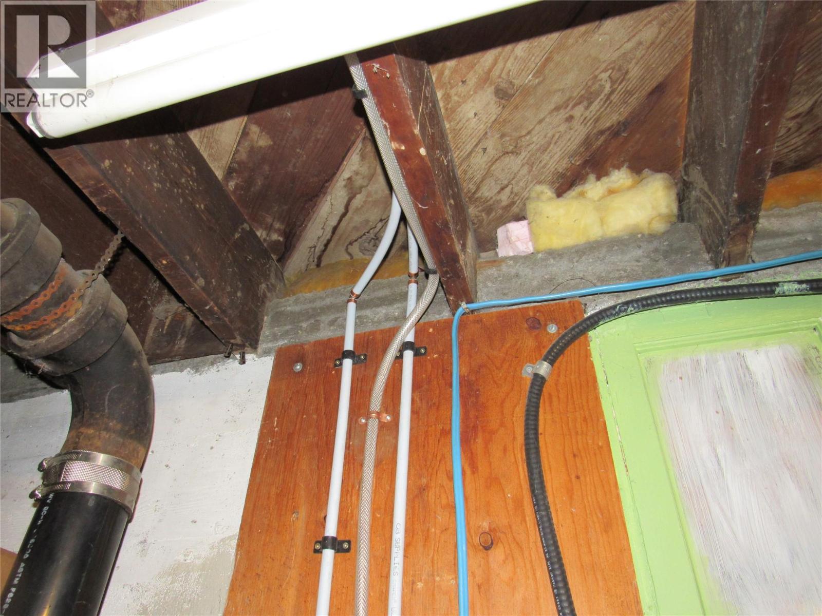 2000 Topping Street, Trail, British Columbia  V1R 4G5 - Photo 27 - 10376650