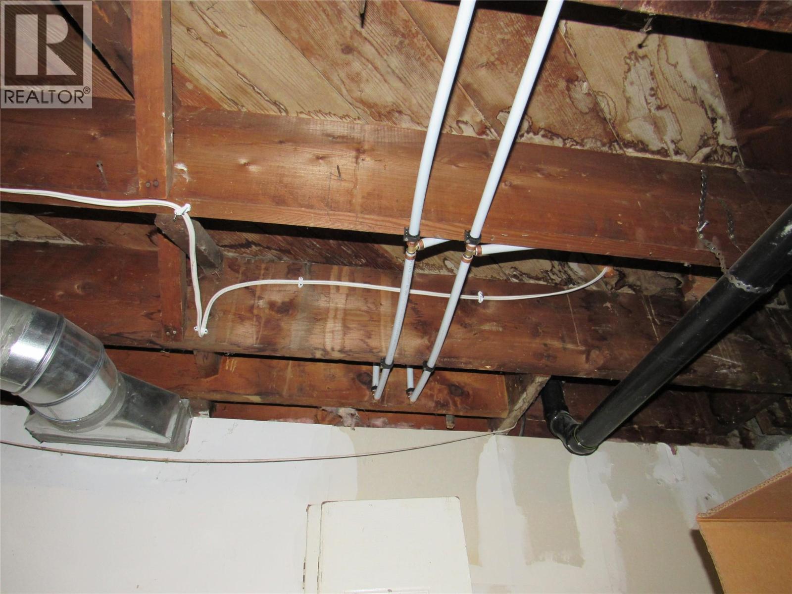 2000 Topping Street, Trail, British Columbia  V1R 4G5 - Photo 29 - 10376650