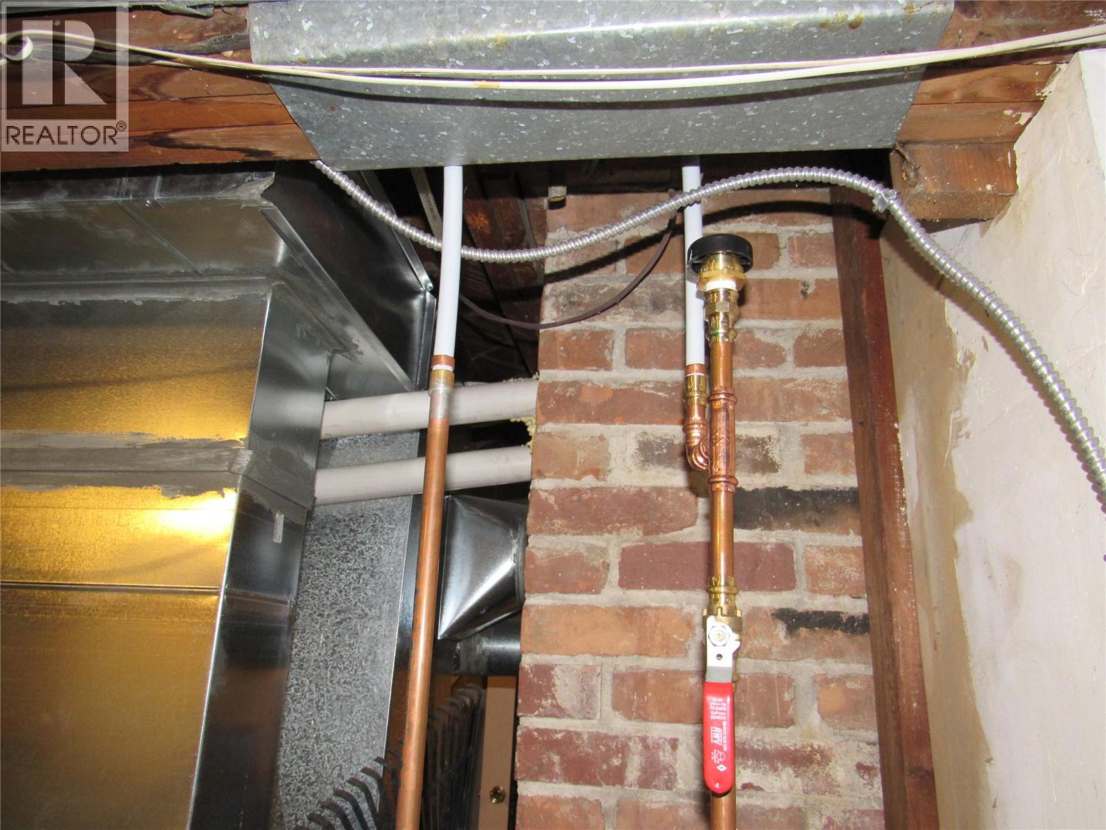 2000 Topping Street, Trail, British Columbia  V1R 4G5 - Photo 30 - 10376650