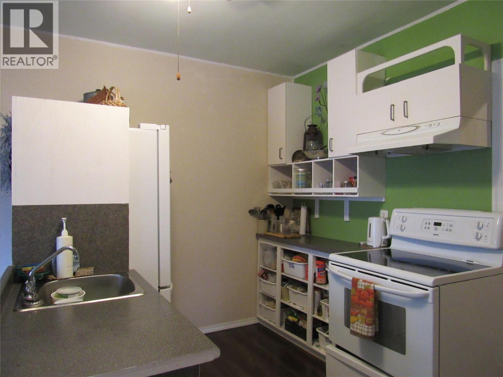 2000 Topping Street, Trail, British Columbia  V1R 4G5 - Photo 4 - 10376650