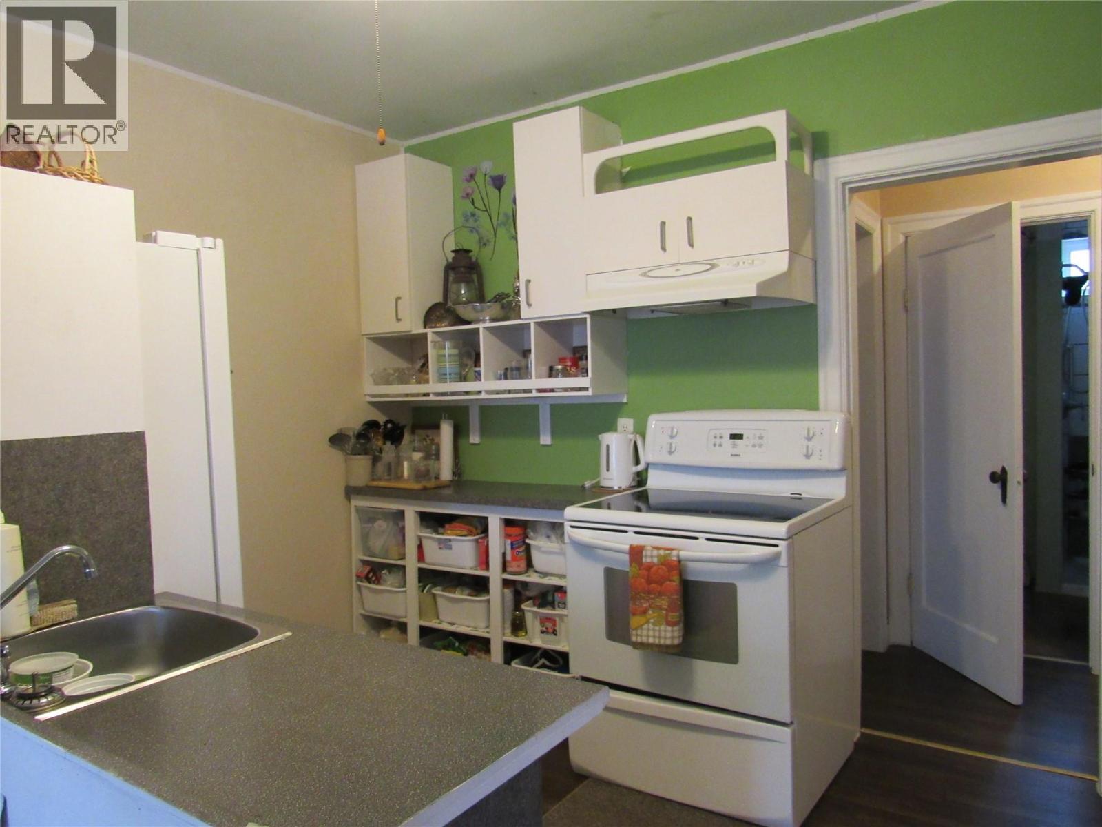 2000 Topping Street, Trail, British Columbia  V1R 4G5 - Photo 5 - 10376650