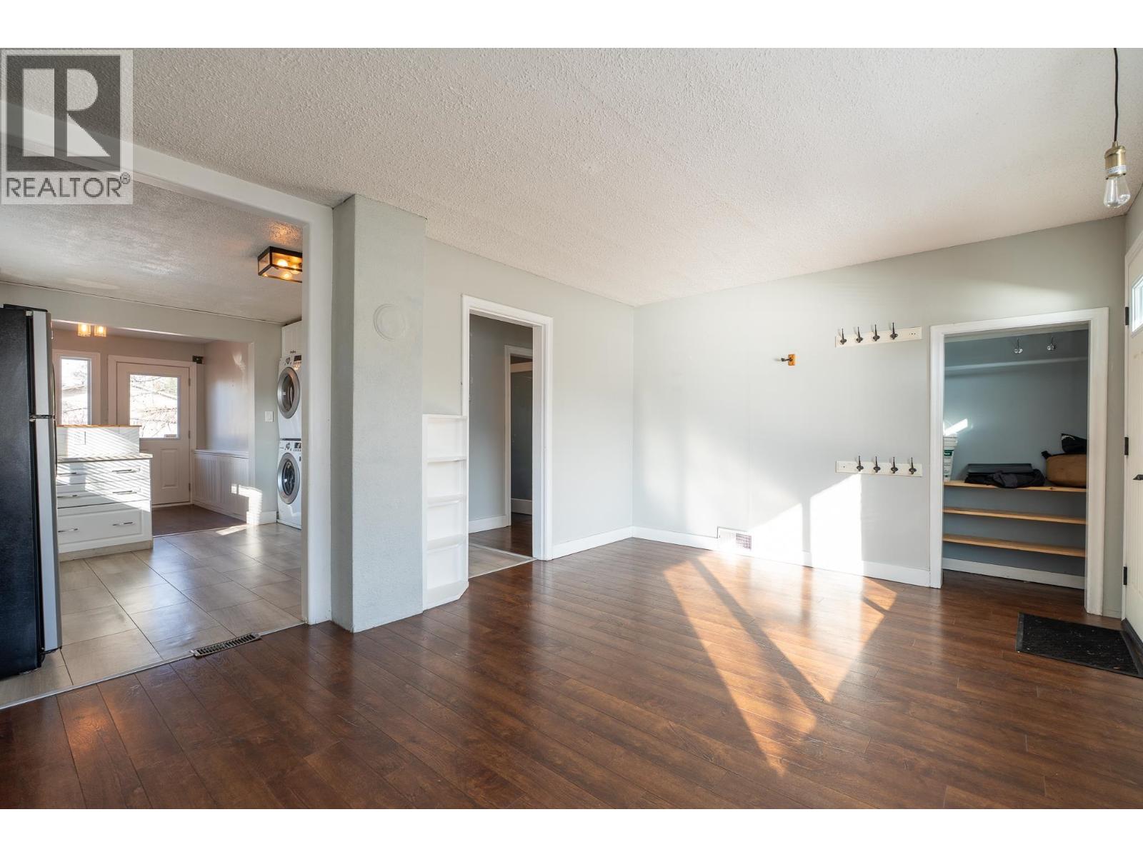 1921 Gorse Street, Prince George, British Columbia  V2L 1G7 - Photo 5 - R3096622