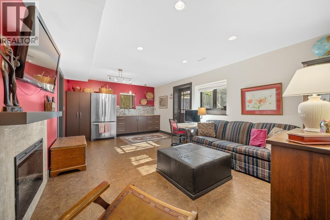 2038 W 46th Avenue, Vancouver, British Columbia  V6M 2K9 - Photo 17 - R3097703