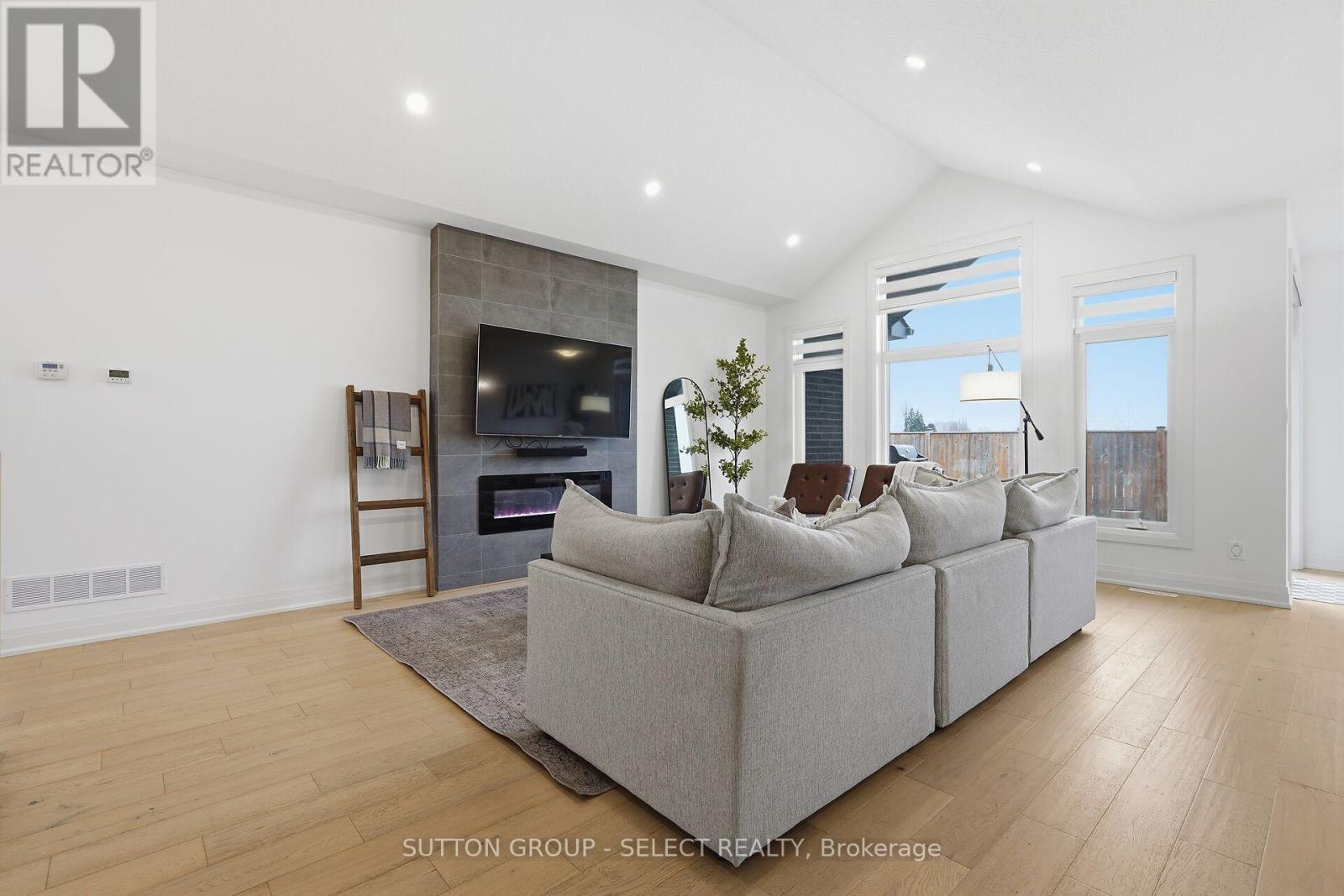 45 - 383 Daventry Way, Middlesex Centre, Ontario  N0L 1R0 - Photo 13 - X12863932