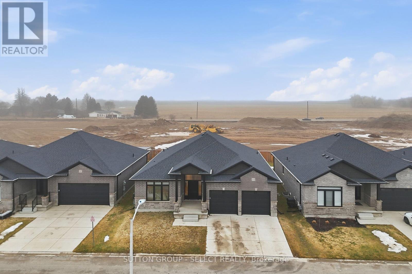 45 - 383 Daventry Way, Middlesex Centre, Ontario  N0L 1R0 - Photo 44 - X12863932