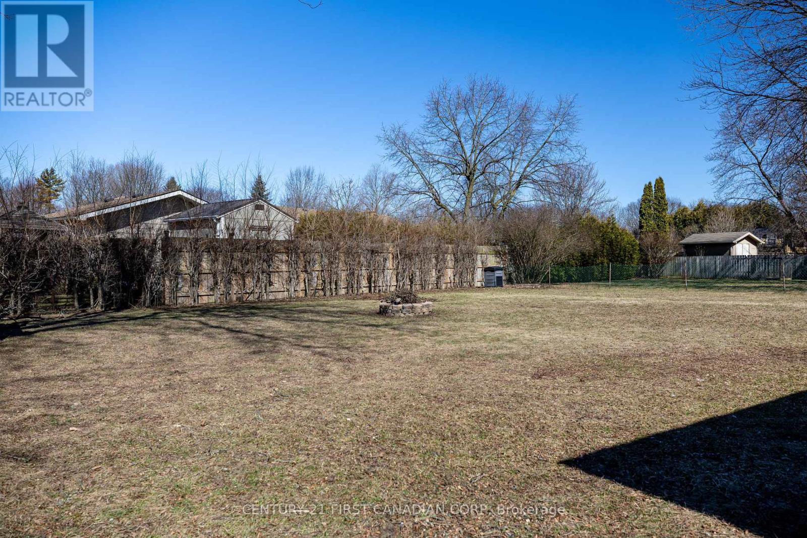 415 Regal Drive, London East, Ontario  N5Y 1J8 - Photo 5 - X12863940