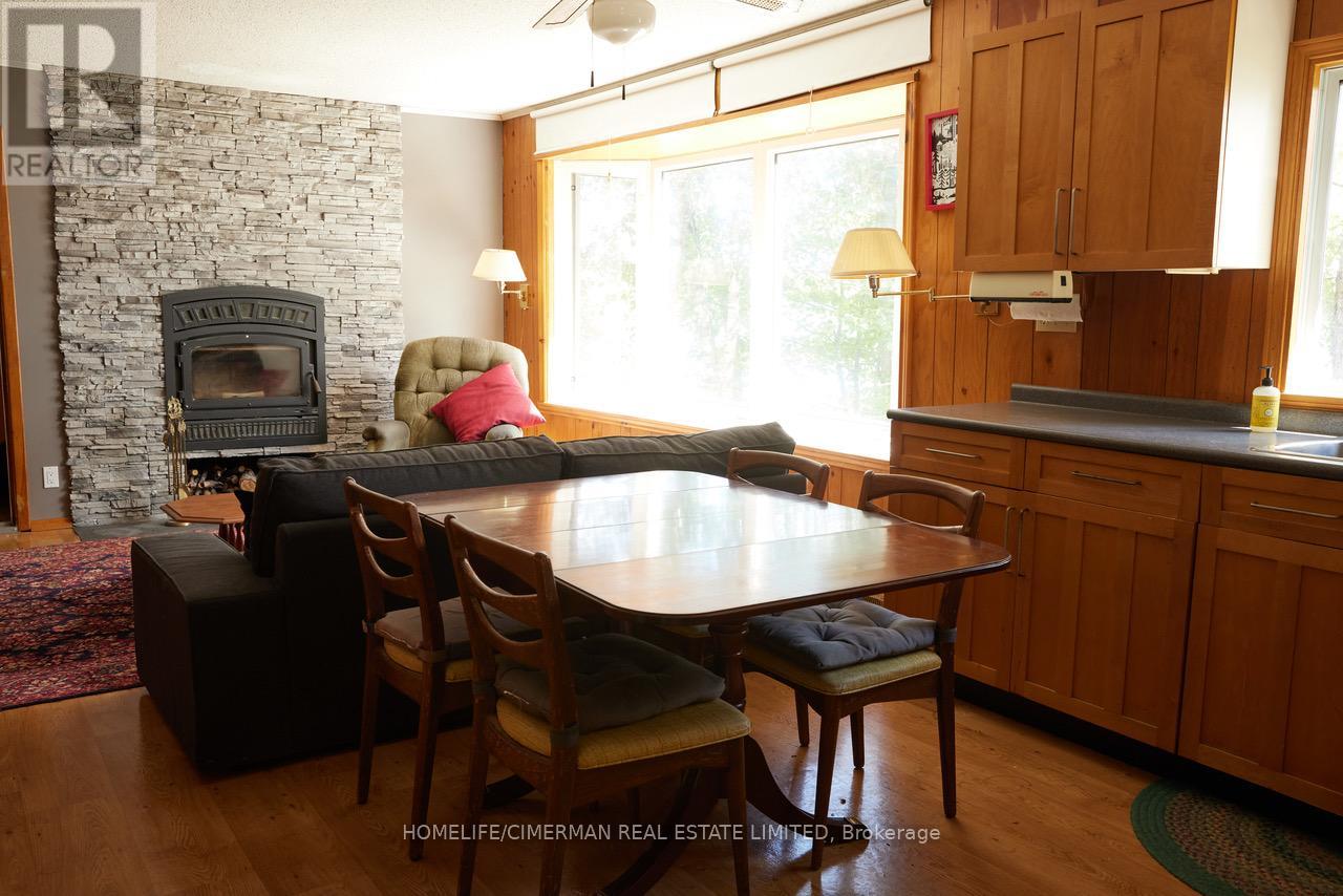 98 Mcleish Drive, Kawartha Lakes (Dalton), Ontario  L0K 1W0 - Photo 5 - X12859700