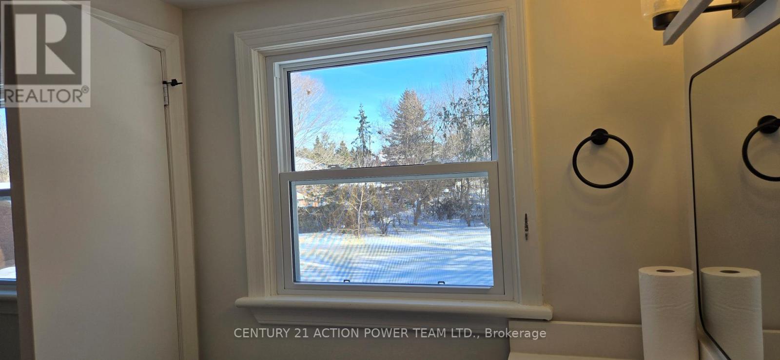 3195 Riverside Drive, Ottawa, Ontario  K1V 8N8 - Photo 19 - X12863872