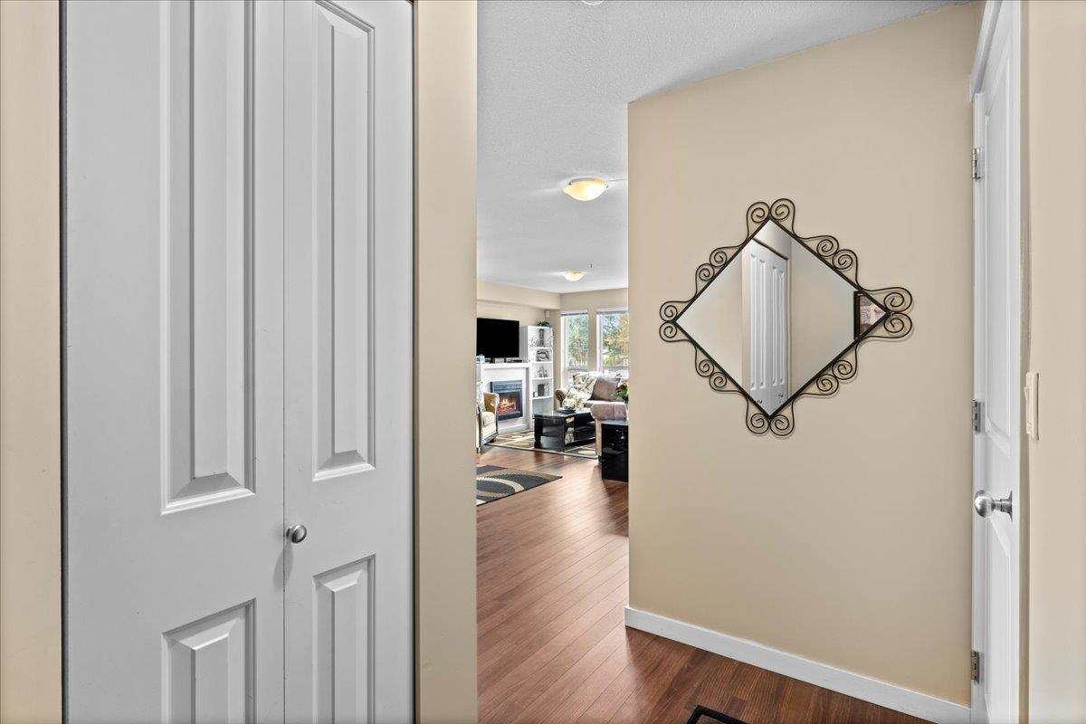 304 14960 102a Avenue, Surrey, British Columbia  V3R 6A3 - Photo 8 - R3064126