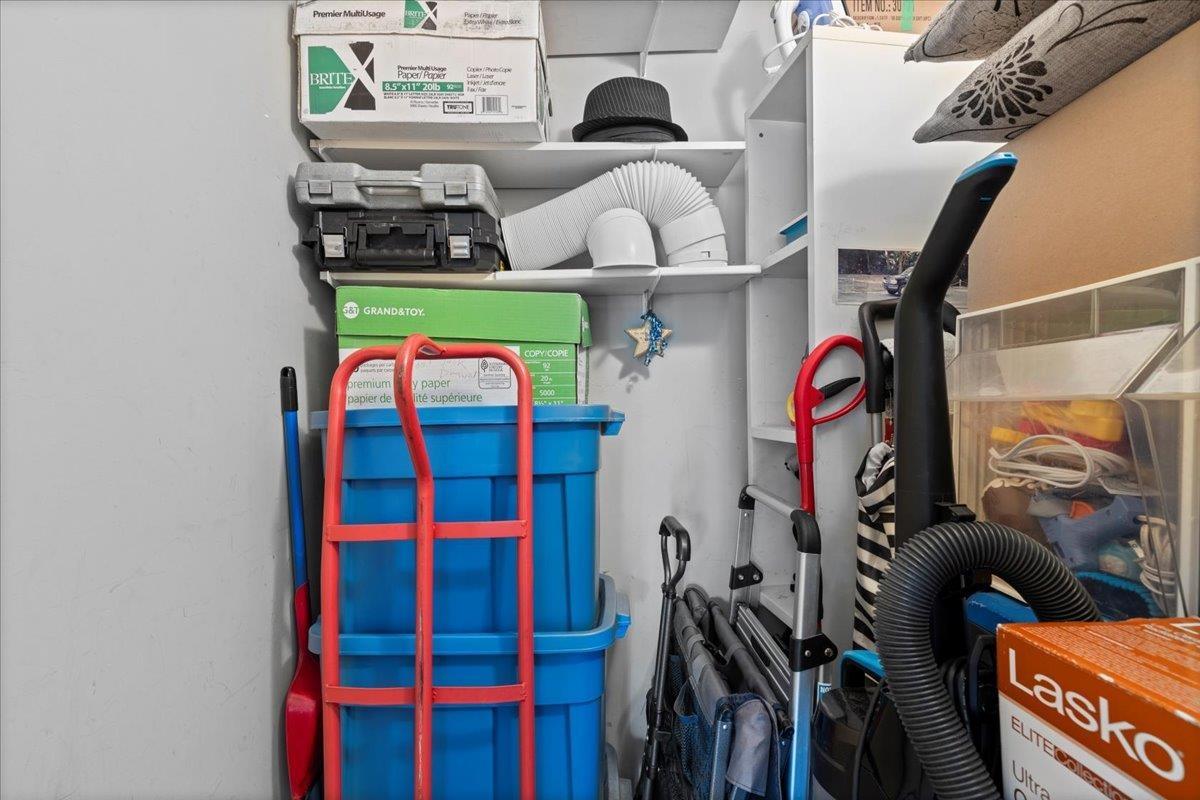 304 14960 102a Avenue, Surrey, British Columbia  V3R 6A3 - Photo 27 - R3064126