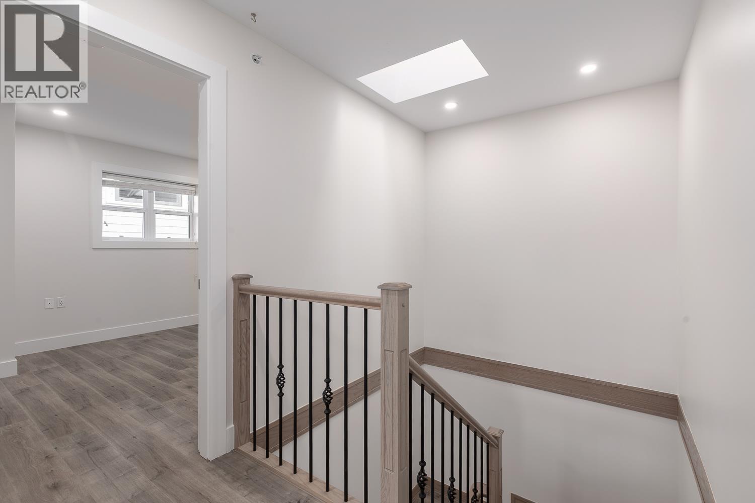 2255 E 35th Avenue, Vancouver, British Columbia  V5P 1C1 - Photo 17 - R3097680