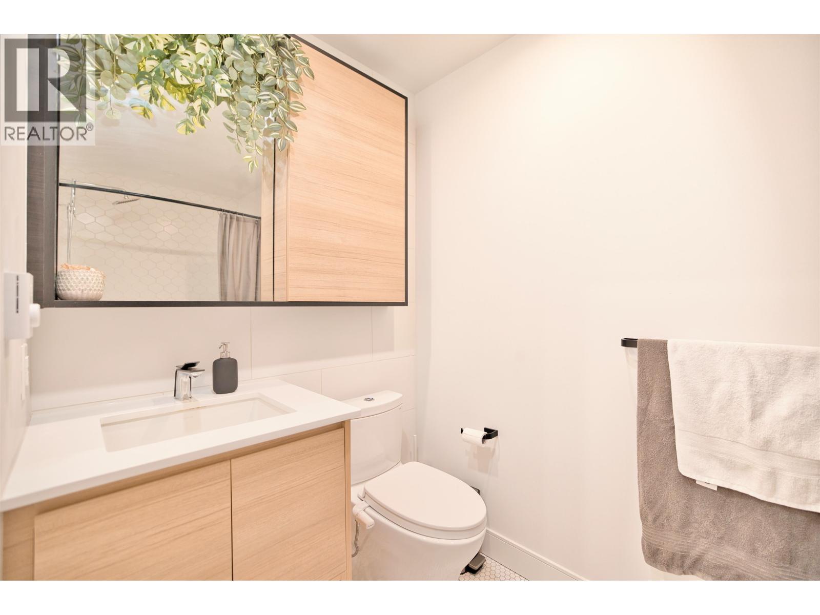 308 3131 Murray Street, Port Moody, British Columbia  V3H 0N9 - Photo 8 - R3095864