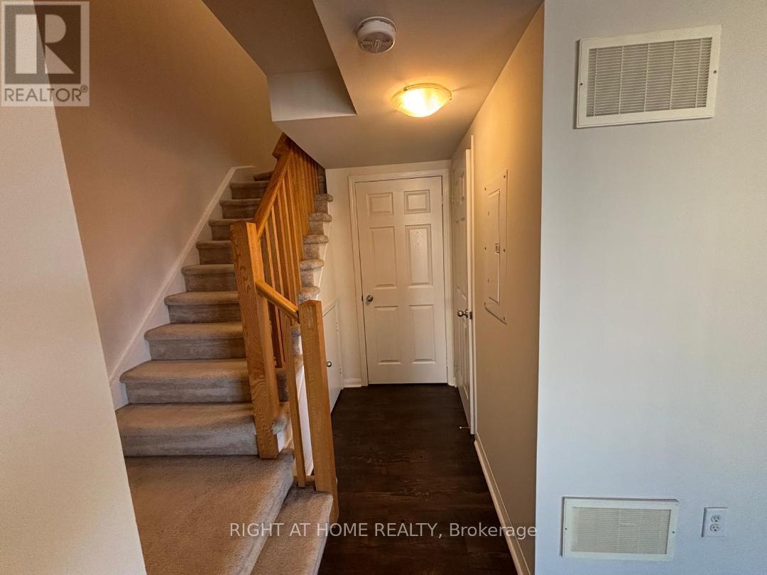 147 - 2891 Rio Court, Mississauga, Ontario  L5M 0S3 - Photo 8 - W12593886