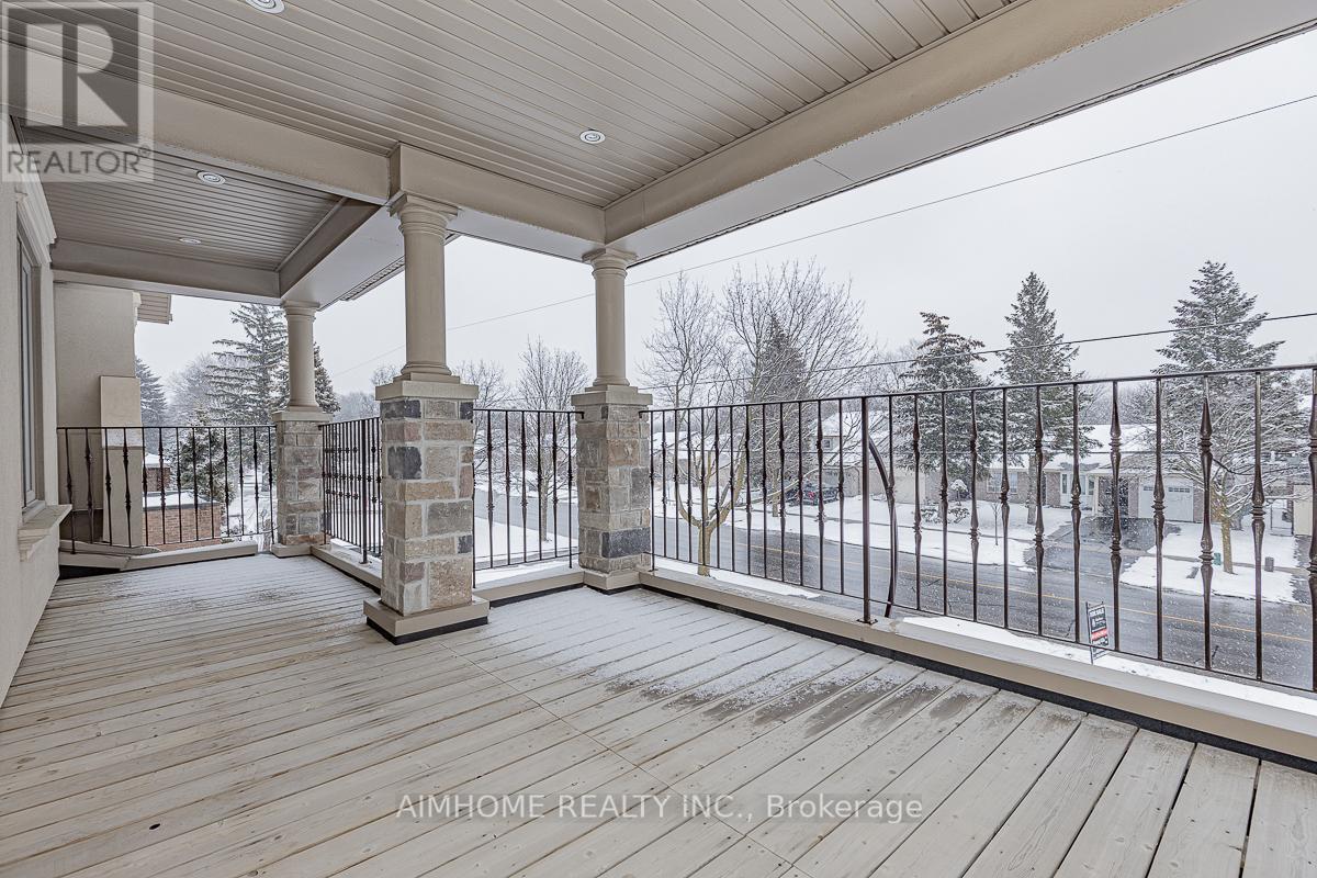 220 Weldrick Road W, Richmond Hill, Ontario  L4C 3V3 - Photo 26 - N12863896