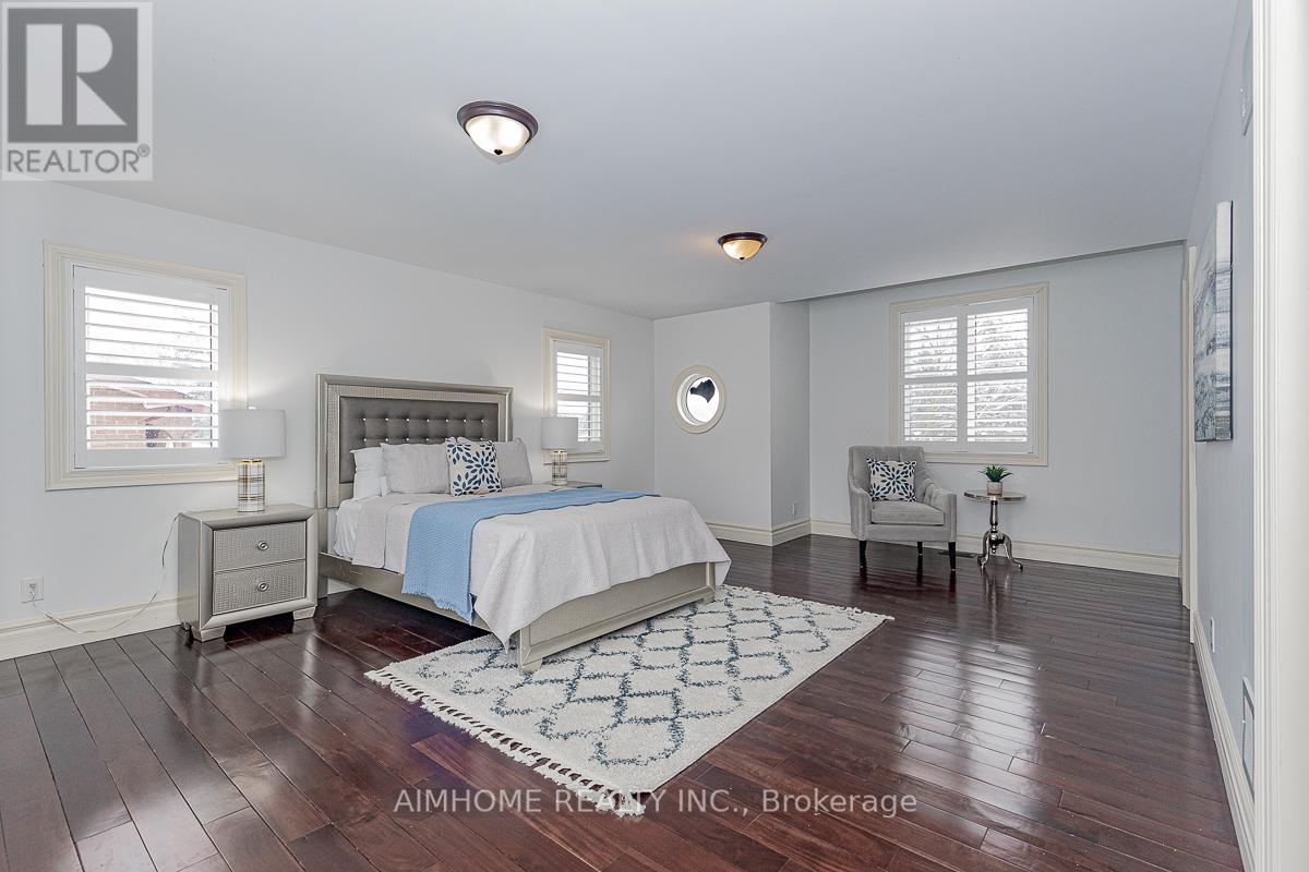 220 Weldrick Road W, Richmond Hill, Ontario  L4C 3V3 - Photo 29 - N12863896