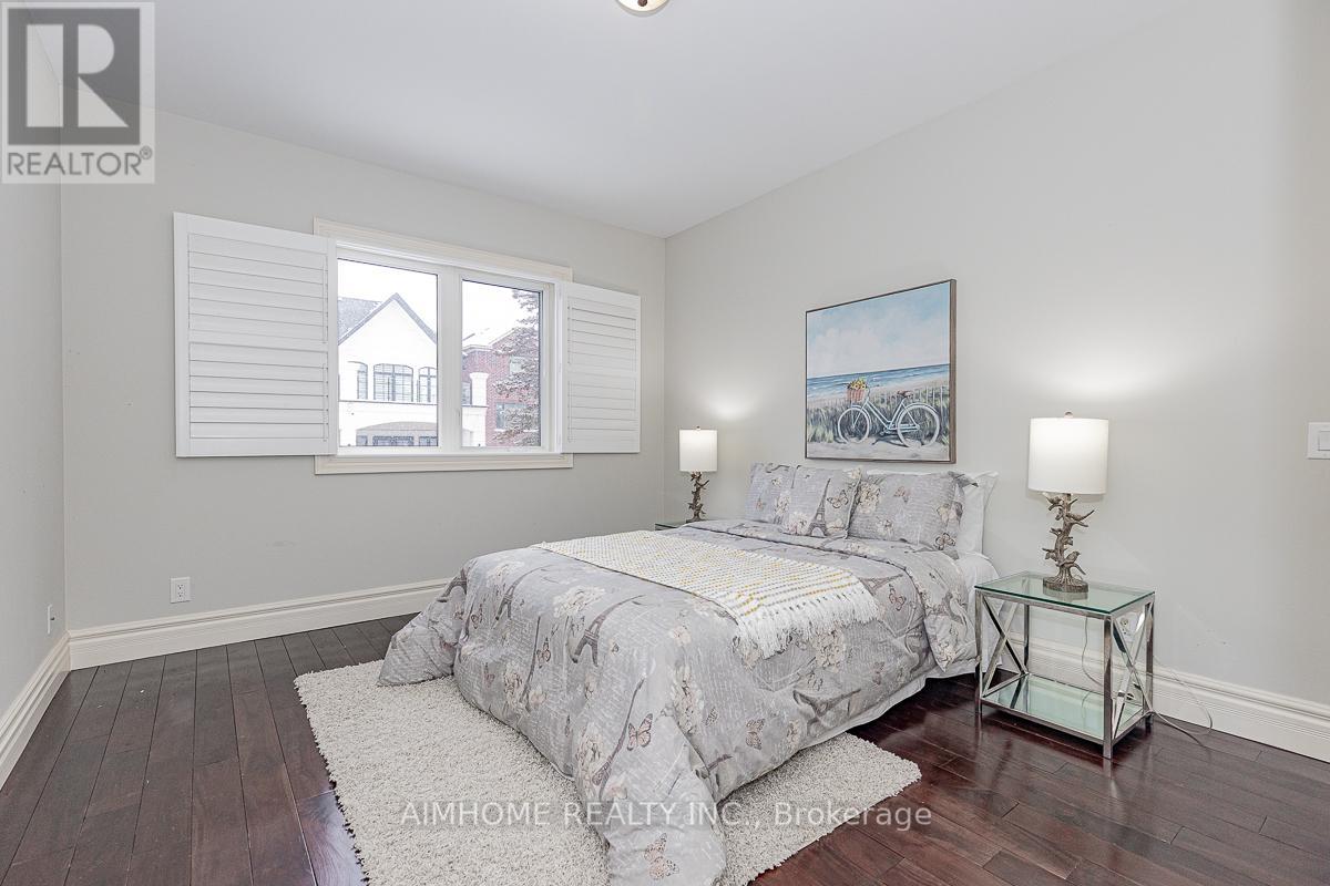 220 Weldrick Road W, Richmond Hill, Ontario  L4C 3V3 - Photo 32 - N12863896