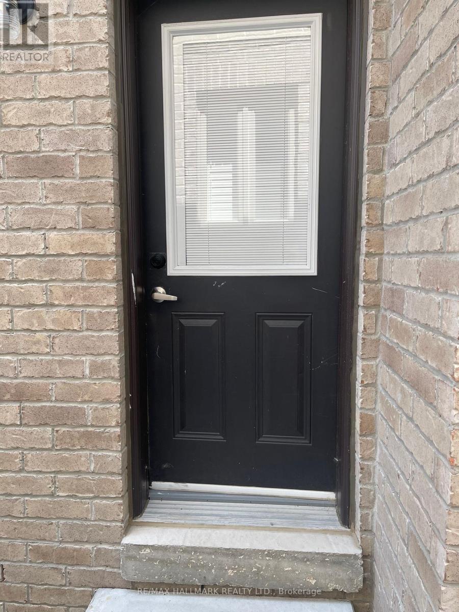 Lower - 21 Ladder Cres Crescent, East Gwillimbury (Sharon), Ontario  L0G 1V7 - Photo 24 - N12863924