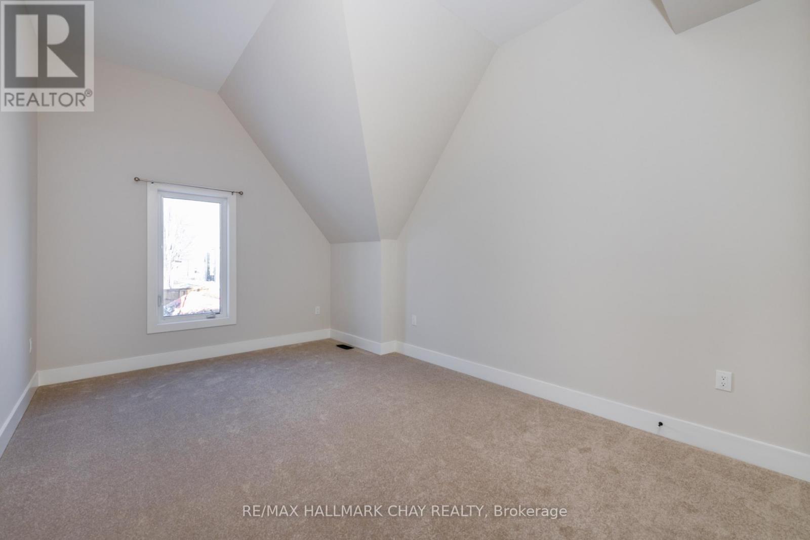 1 Ruby Crescent Road, Orillia, Ontario  L3V 1C5 - Photo 7 - S12863902