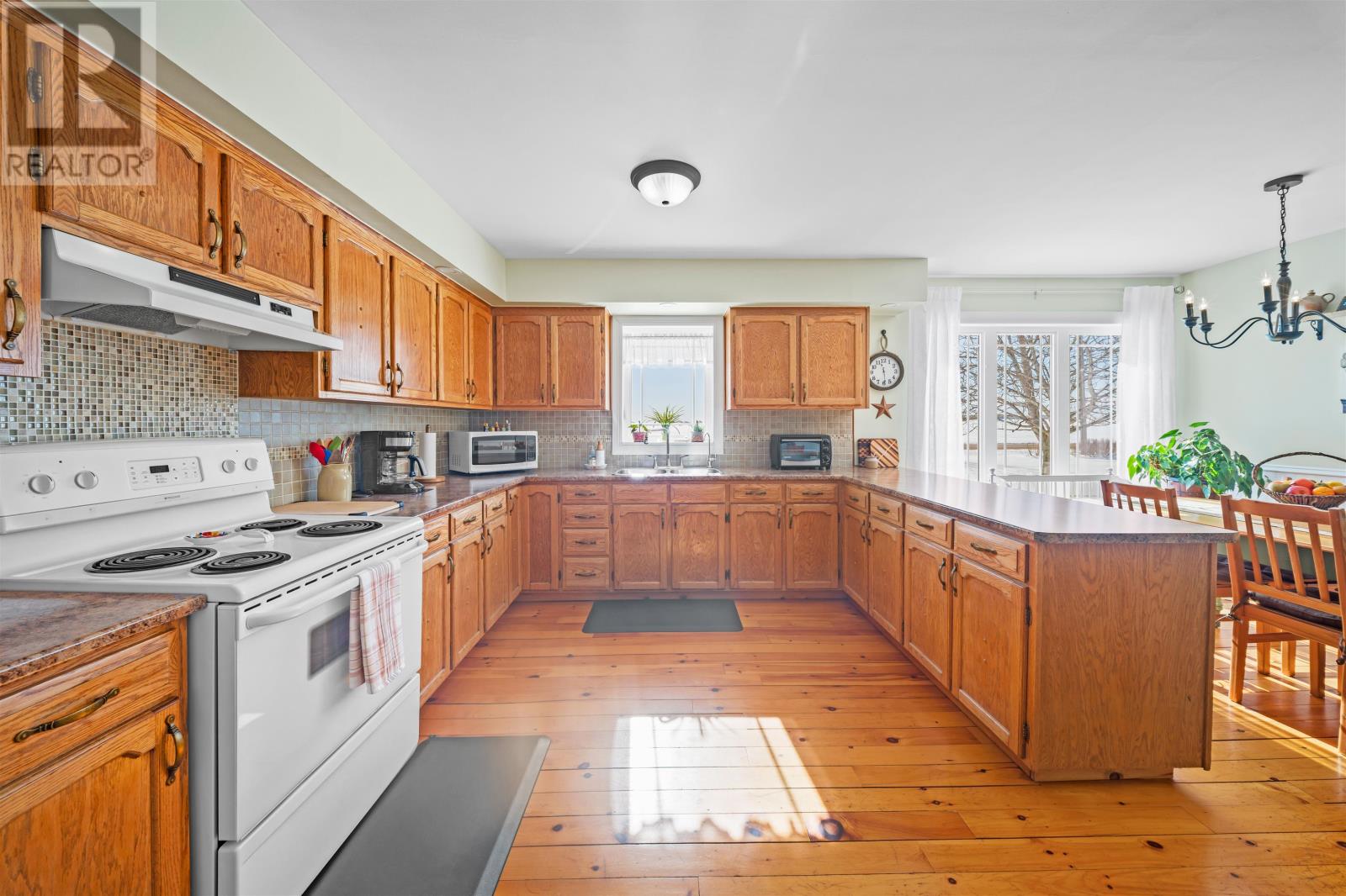 990 Hackmatack Road, Urbainville, Prince Edward Island  C0B 2E0 - Photo 10 - 202604190