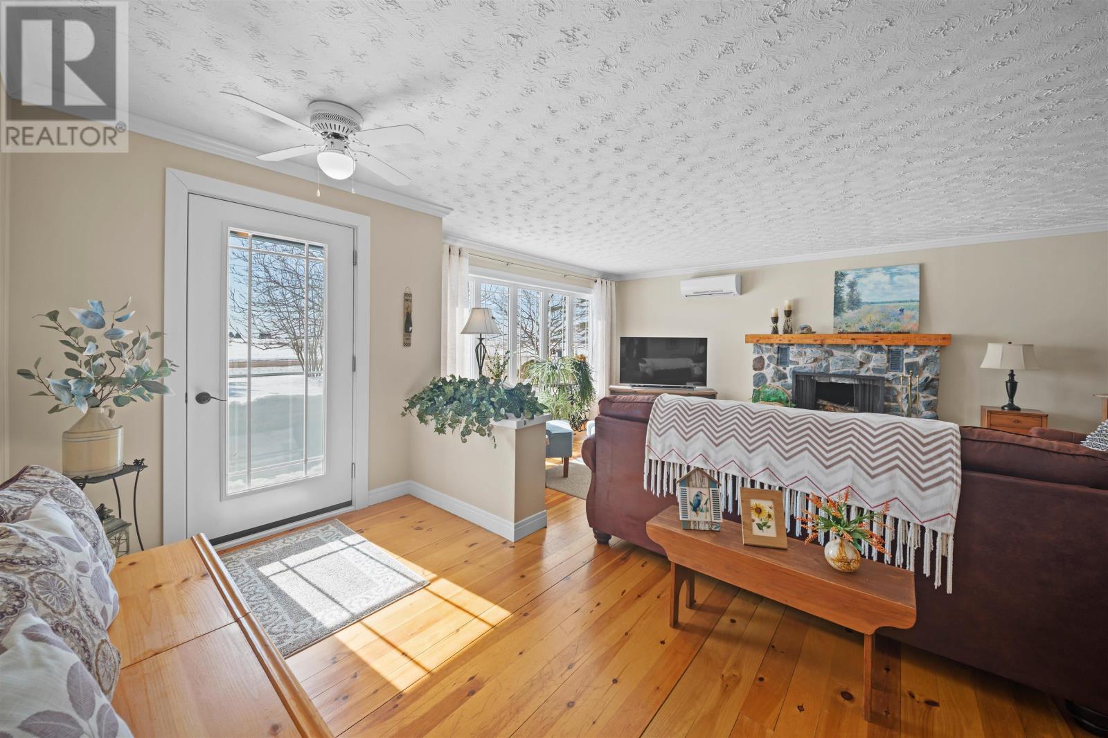 990 Hackmatack Road, Urbainville, Prince Edward Island  C0B 2E0 - Photo 14 - 202604190