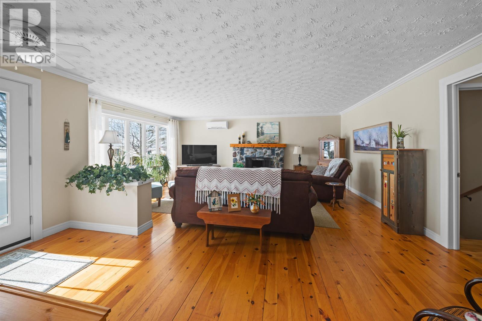 990 Hackmatack Road, Urbainville, Prince Edward Island  C0B 2E0 - Photo 15 - 202604190