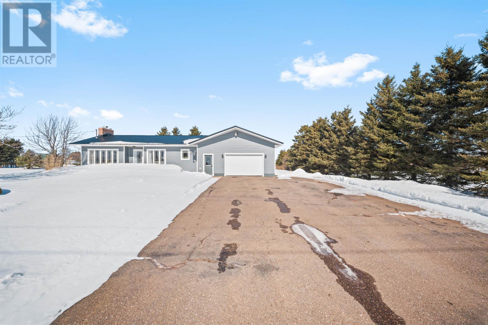 990 Hackmatack Road, Urbainville, Prince Edward Island  C0B 2E0 - Photo 49 - 202604190