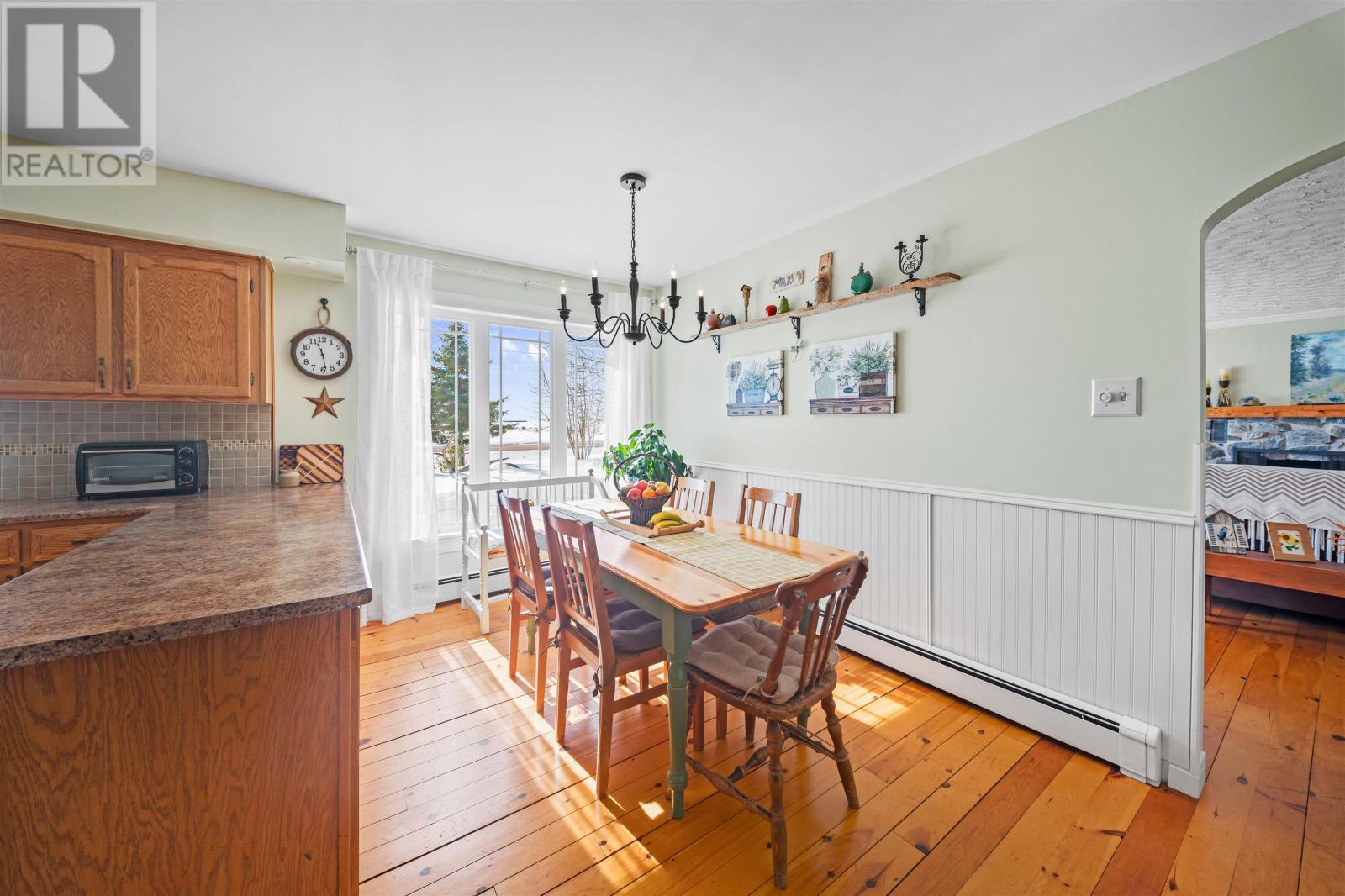 990 Hackmatack Road, Urbainville, Prince Edward Island  C0B 2E0 - Photo 6 - 202604190