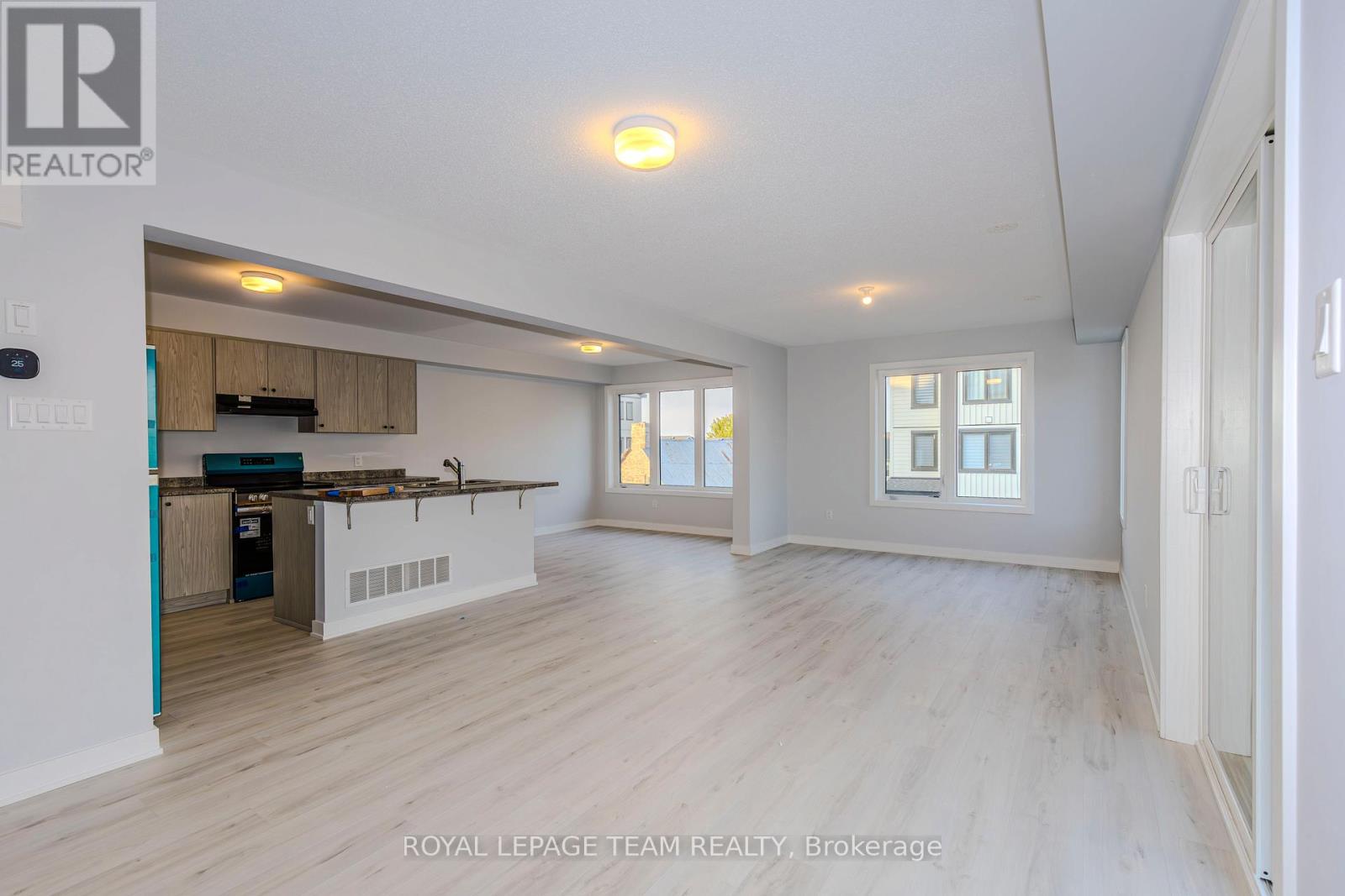 753 Kinstead Pvt Private, Ottawa, Ontario  K2S 3B3 - Photo 6 - X12856028