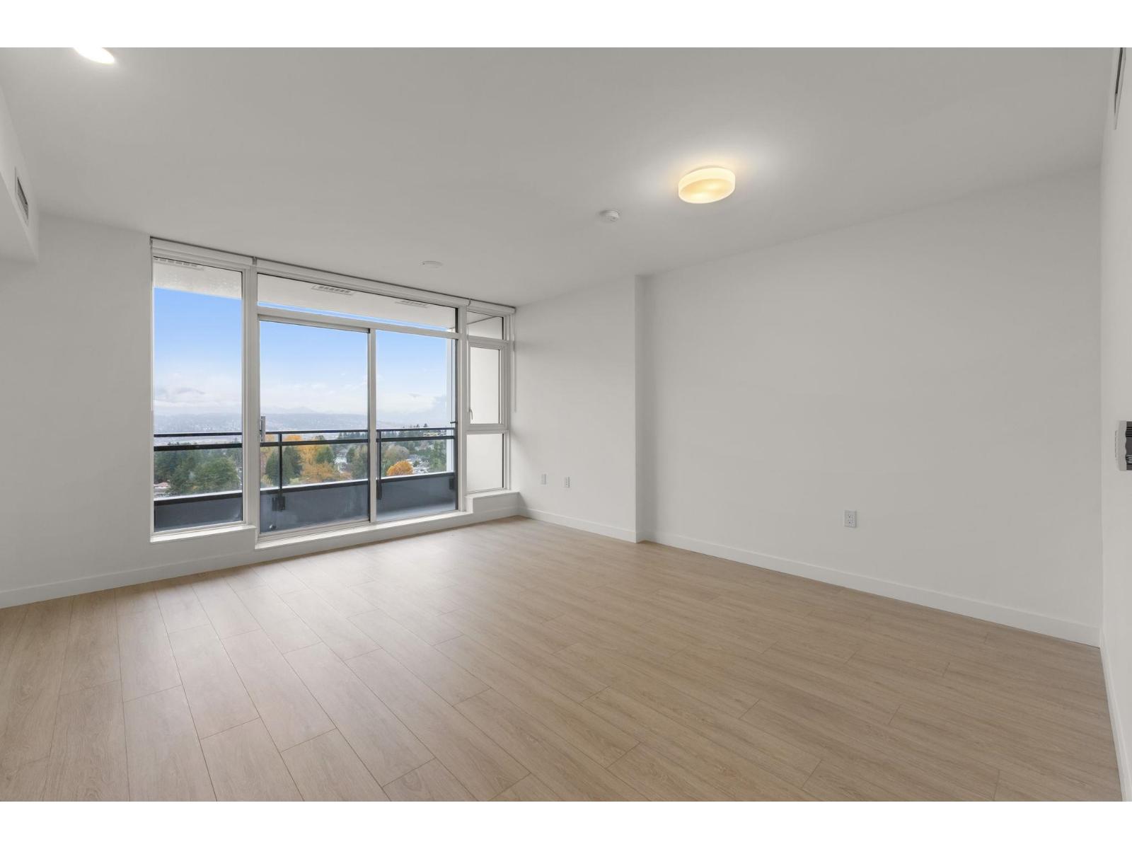 1810 13675 107a Avenue, Surrey, British Columbia  V3T 2H3 - Photo 4 - R3097786