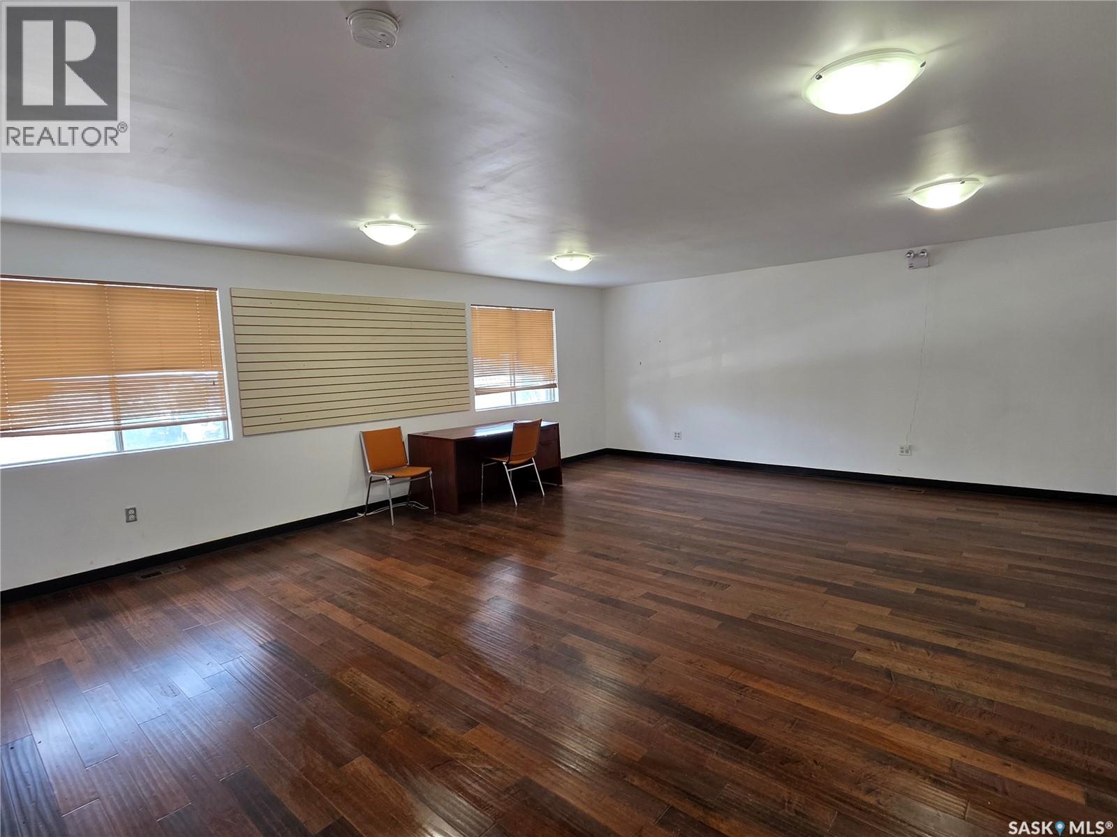 60 1932 St George Avenue, Saskatoon, Saskatchewan  S7M 0K5 - Photo 4 - SK030028