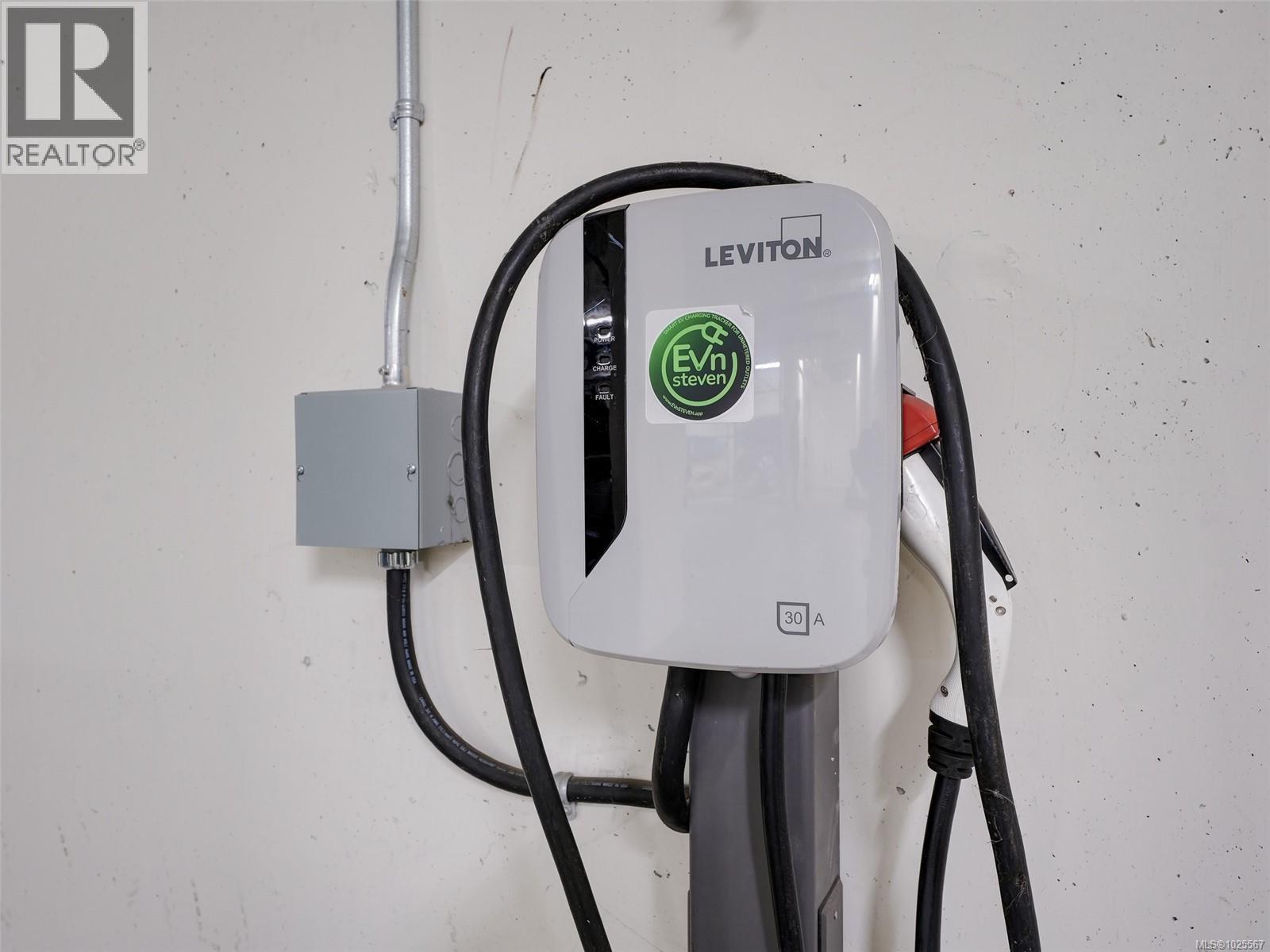 407 1311 Lakepoint Way, Langford, British Columbia  V9B 0S7 - Photo 26 - 1025567