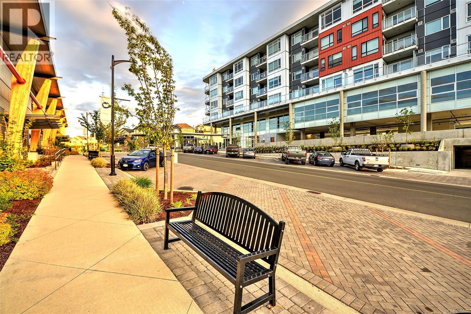 407 1311 Lakepoint Way, Langford, British Columbia  V9B 0S7 - Photo 34 - 1025567