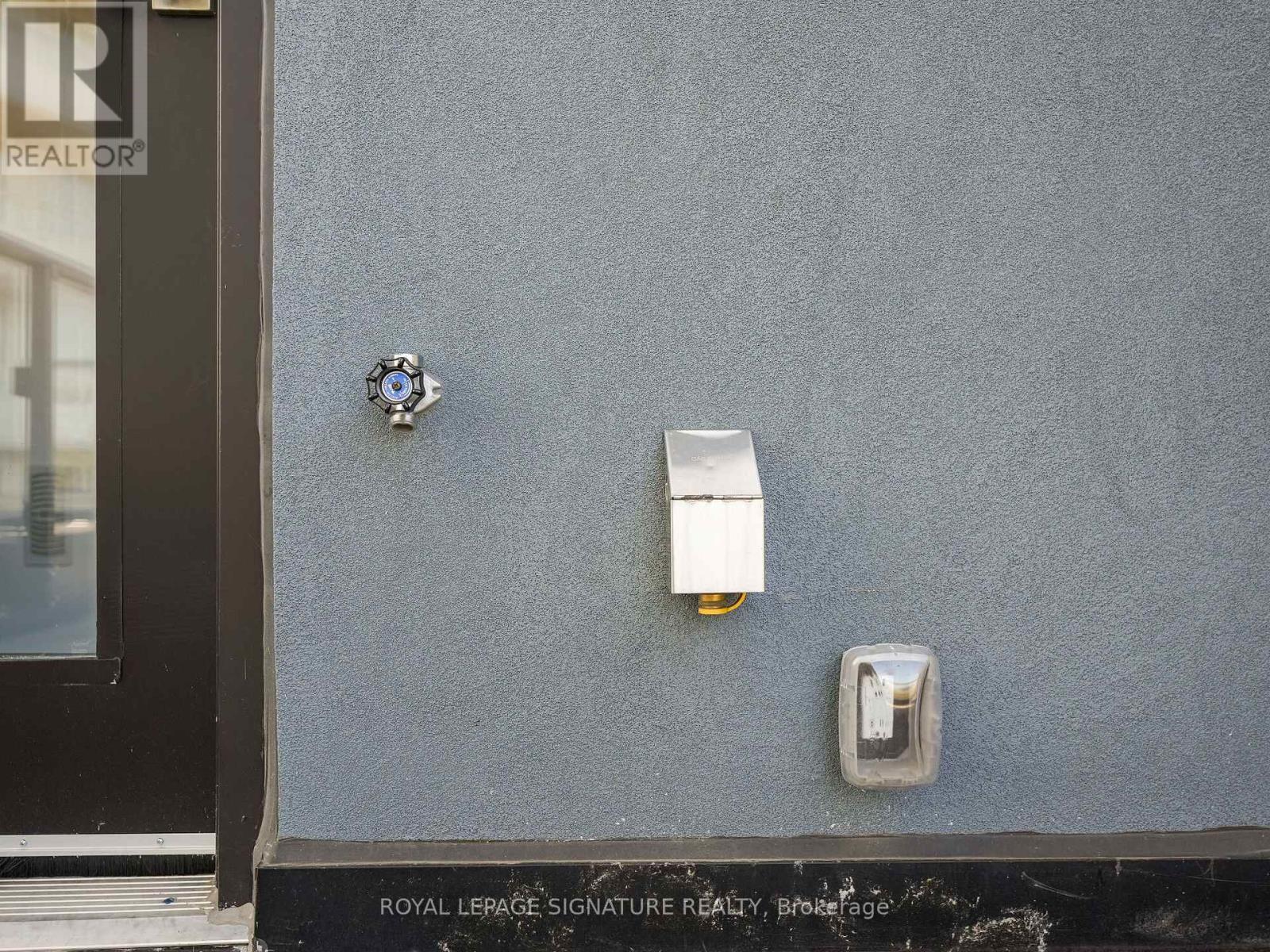 50 - 10 Brin Drive, Toronto, Ontario  M8X 0B3 - Photo 37 - W12863844