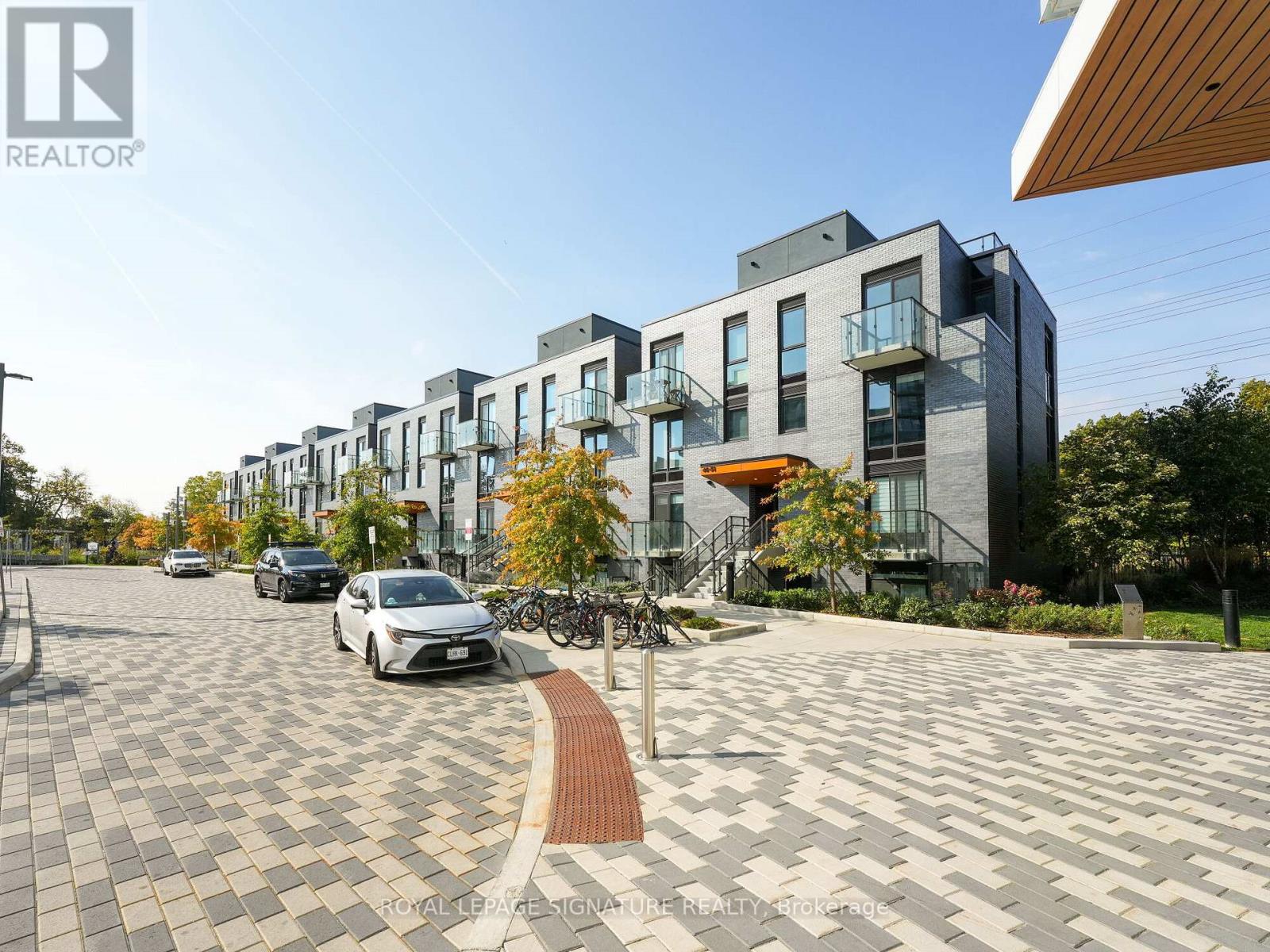 50 - 10 Brin Drive, Toronto, Ontario  M8X 0B3 - Photo 39 - W12863844