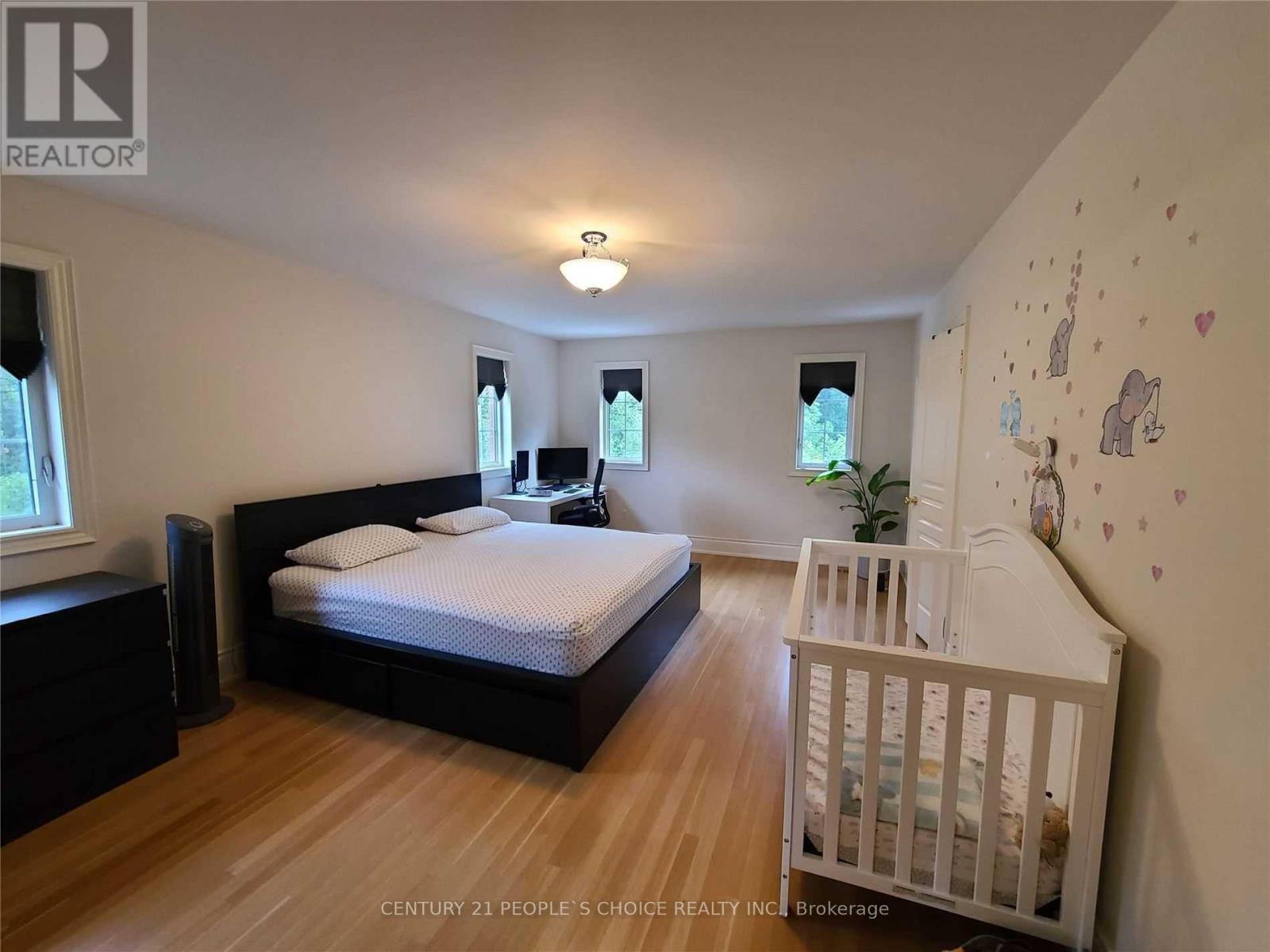 Upper - 5609 Meadowcrest Avenue, Mississauga, Ontario  L5M 0V1 - Photo 15 - W12863890