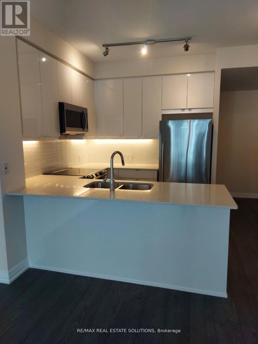 1009 - 50 Thomas Riley Road, Toronto, Ontario  M9B 0C5 - Photo 3 - W12863926