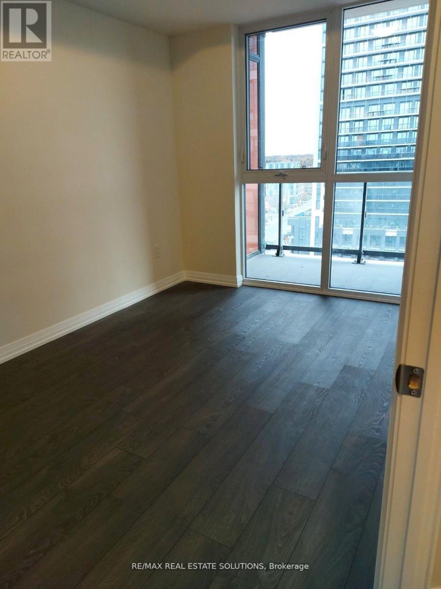 1009 - 50 Thomas Riley Road, Toronto, Ontario  M9B 0C5 - Photo 8 - W12863926