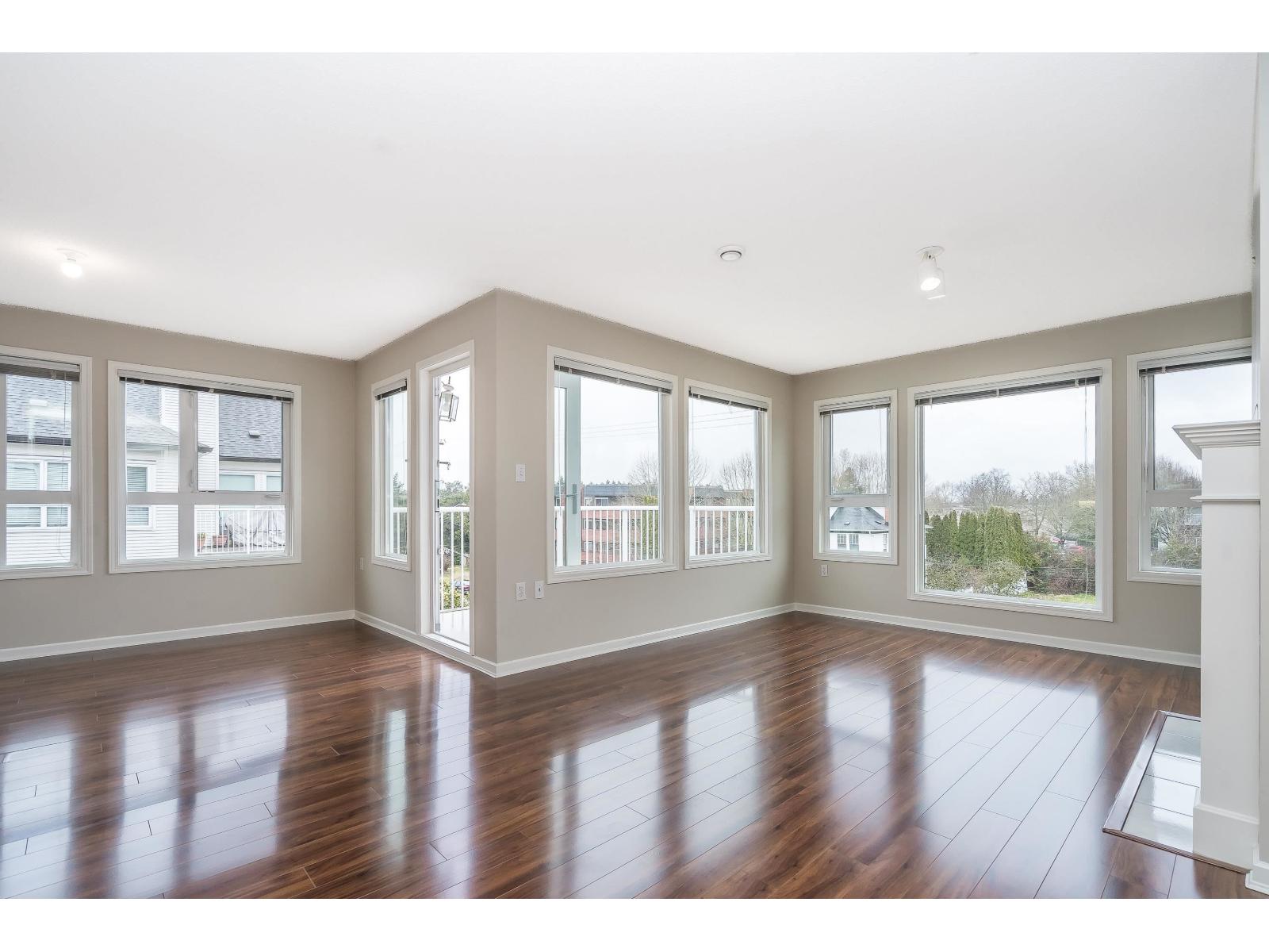 301 17740 58a Avenue, Surrey, British Columbia  V3S 8M5 - Photo 14 - R3097250