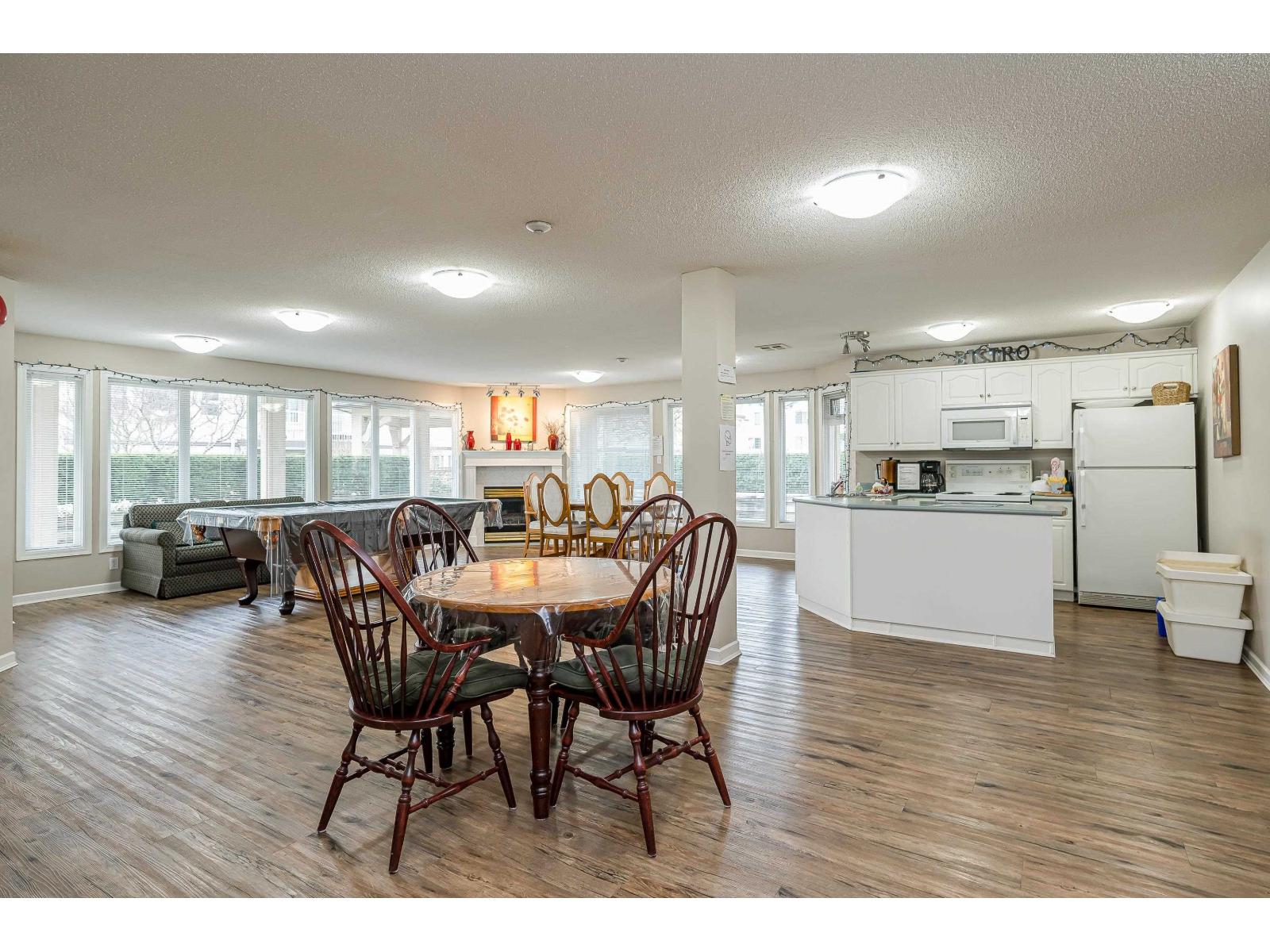 301 17740 58a Avenue, Surrey, British Columbia  V3S 8M5 - Photo 35 - R3097250