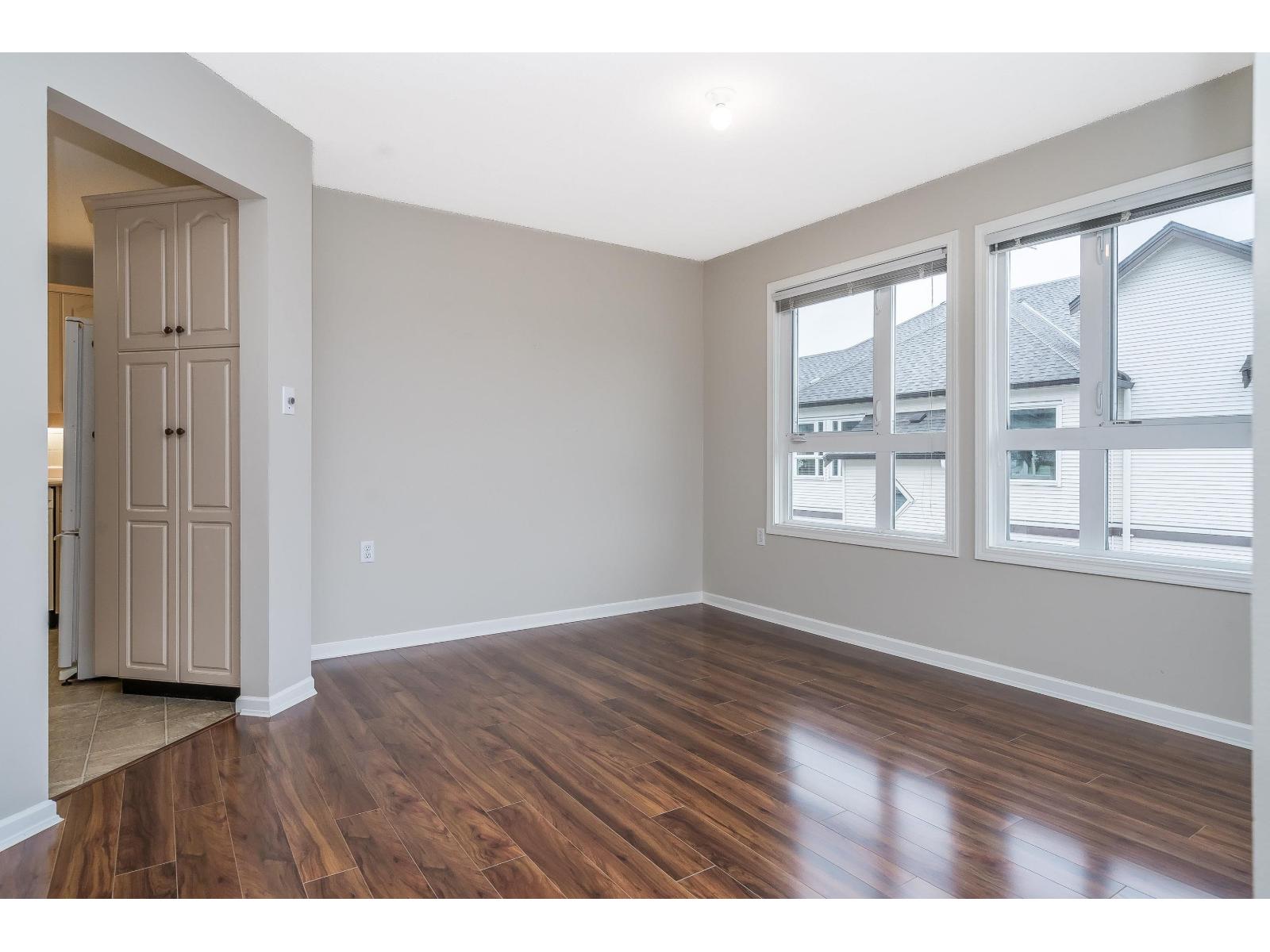 301 17740 58a Avenue, Surrey, British Columbia  V3S 8M5 - Photo 17 - R3097250