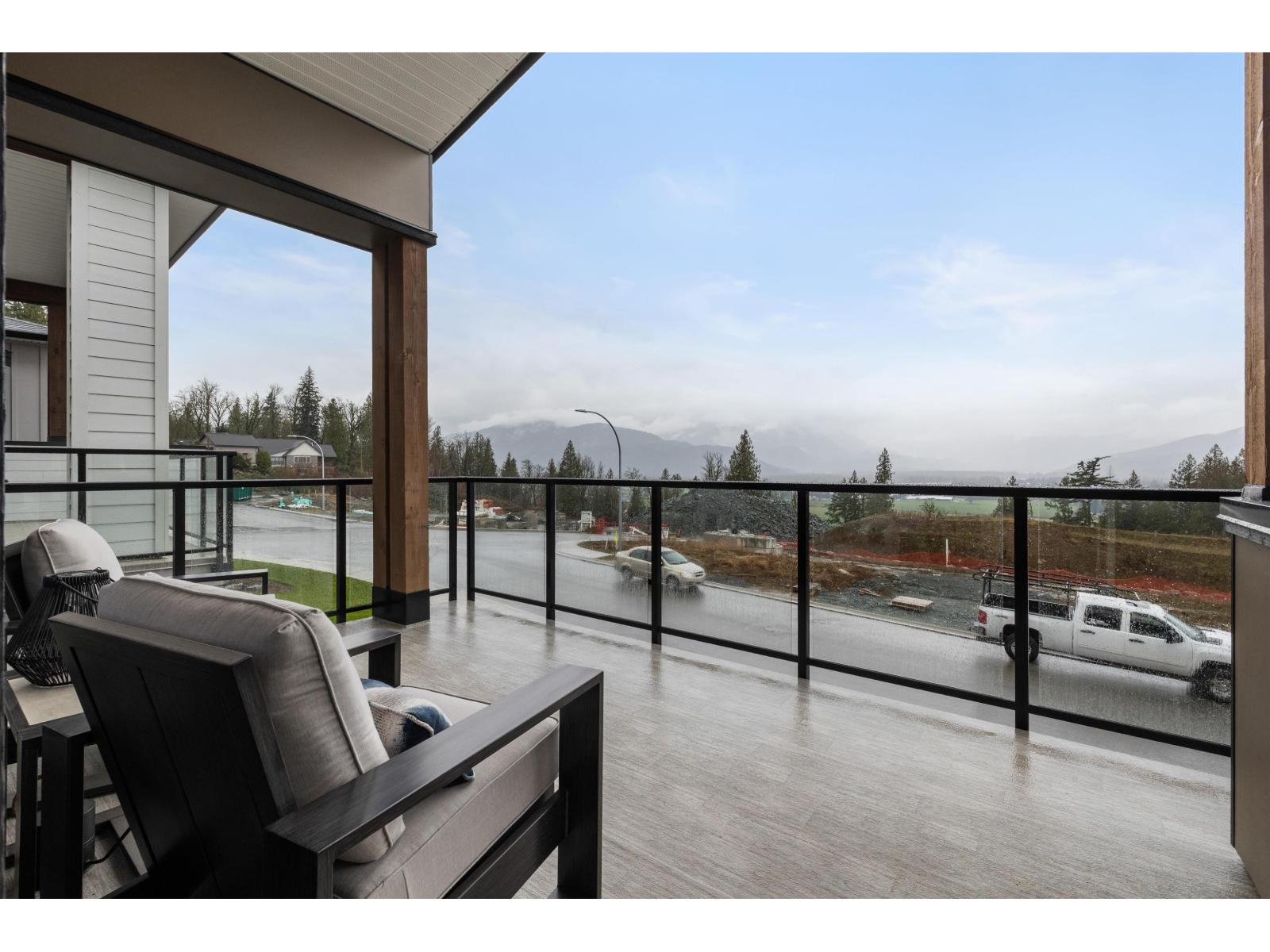 47256 Valerie Place, Little Mountain, Chilliwack, British Columbia V2P 7W9 - Photo 9 - R3095456