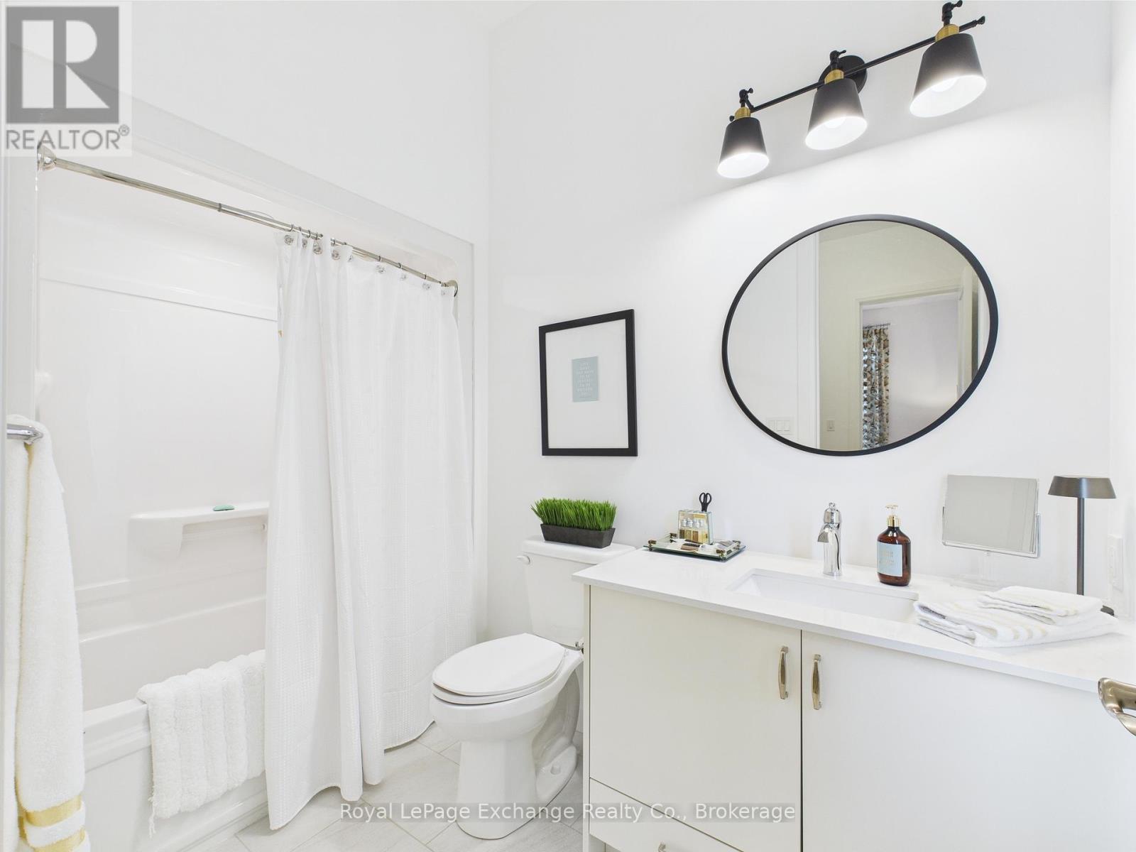 12 Sunset Place, Huron-Kinloss, Ontario  N2Z 0G6 - Photo 36 - X12746466